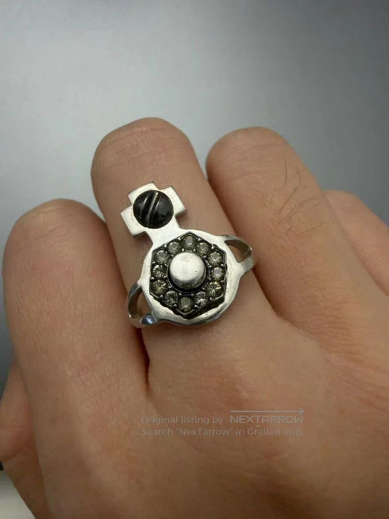 Vivienne Westwood Vivienne Westwood Saturn Ring Size ONE SIZE - 1 Thumbnail