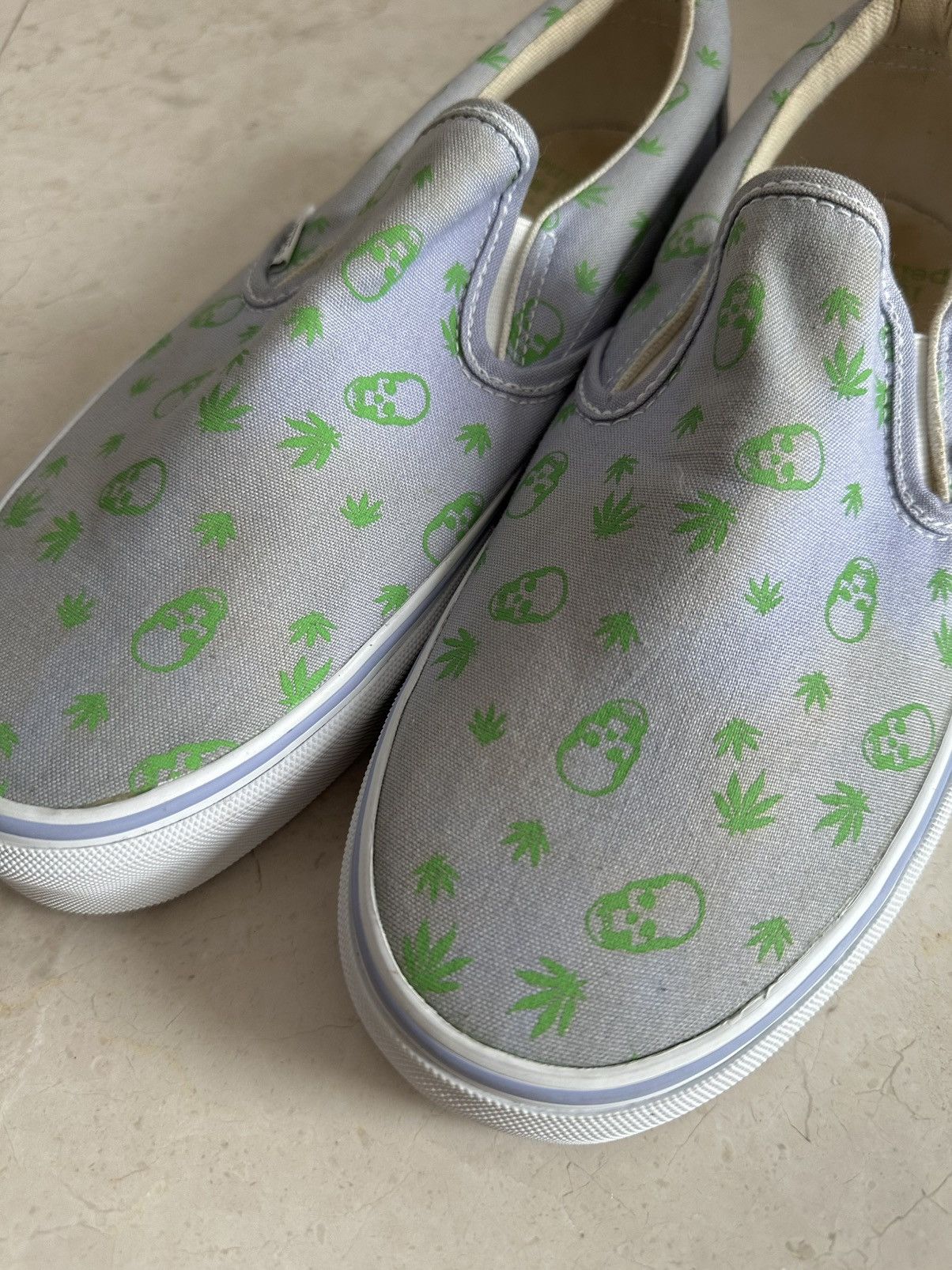 Vans Lucien Pellat-Finet Skull Marijuana Slip on Size US 9 / EU 42 - 4 Thumbnail