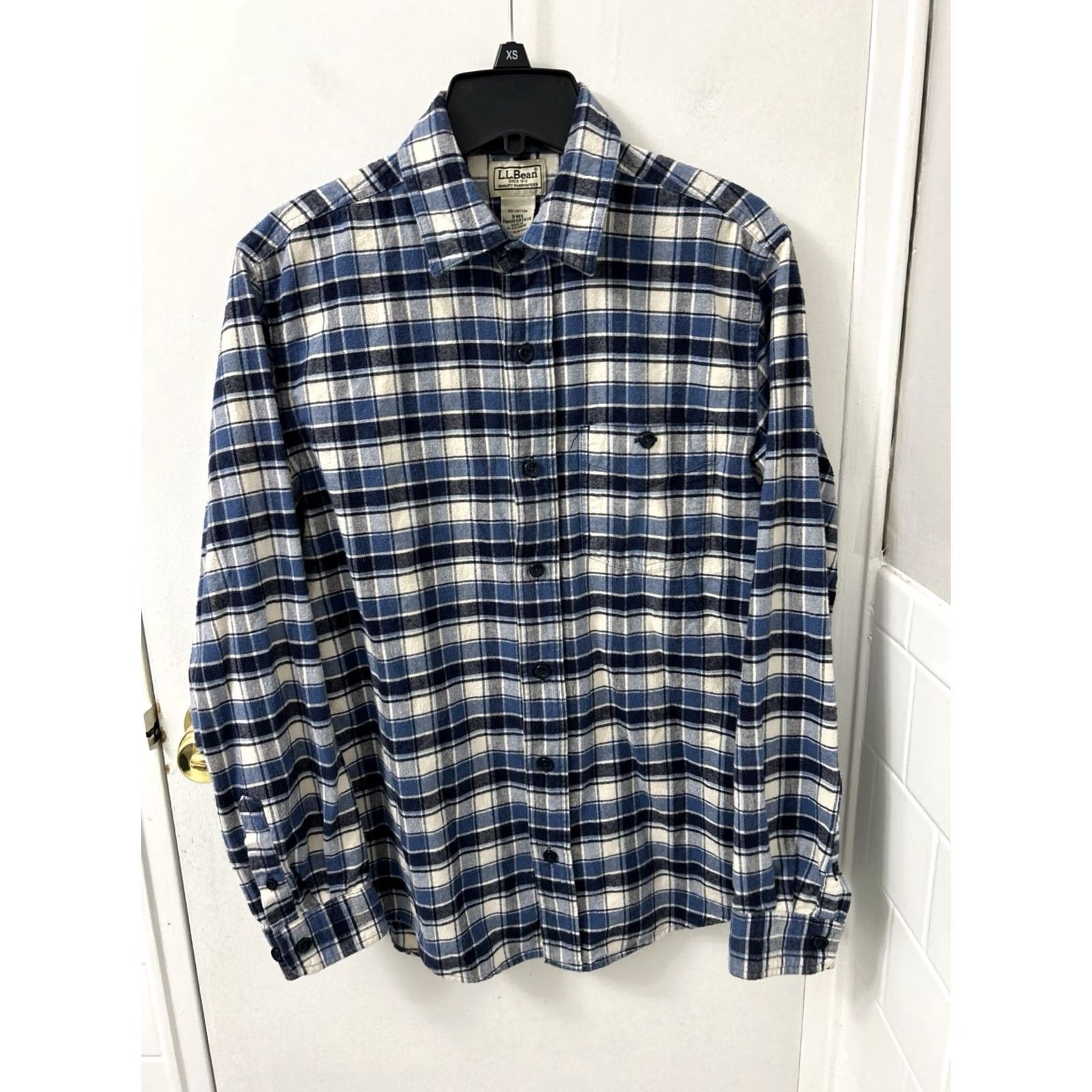 Vintage LL Bean Button-Down Shirt Mens S Blue Plaid Flannel 100% Cotton Casual Long Sleeve Pocketed 29" QTY Regular Fit Vintage No Size US S / EU 44-46 / 1 - 2 Thumbnail