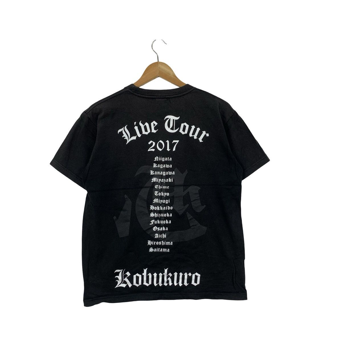 Band Tees KOBUKURO JAPAN BAND Libe Tour 2017 Tee Shirt Top Folk Size M / US 6-8 / IT 42-44 - 1 Thumbnail
