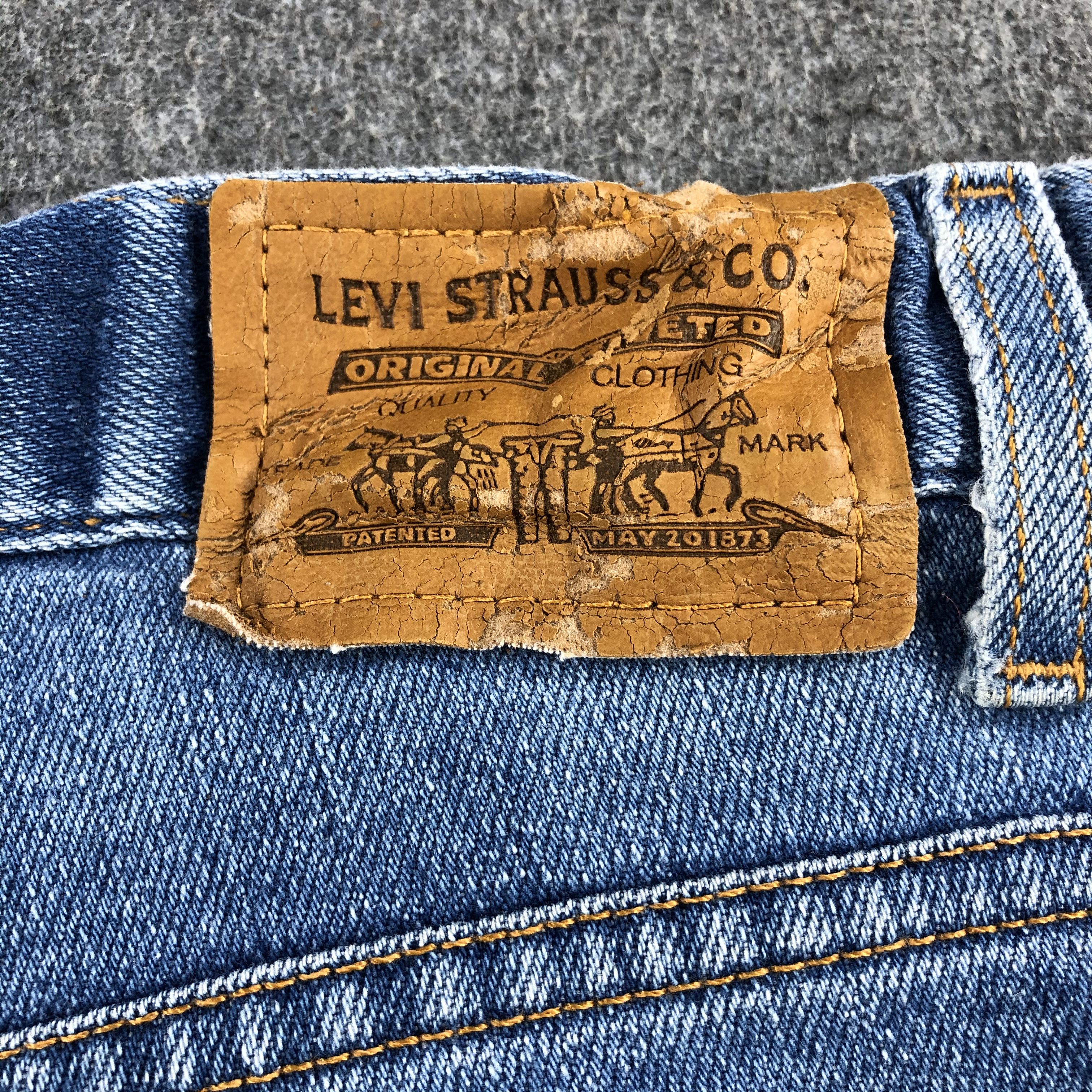 Levi's Vintage Blue Wash Levis Jeans-J2185 Size US 41 - 5 Thumbnail