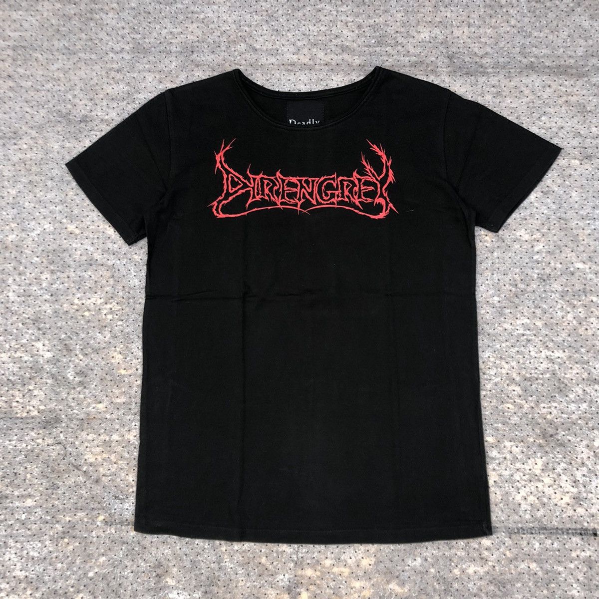 Band Tees Dir en Grey Tour 2010 Japanese Metal Tshirt Size US M / EU 48-50 / 2 - 8 Thumbnail