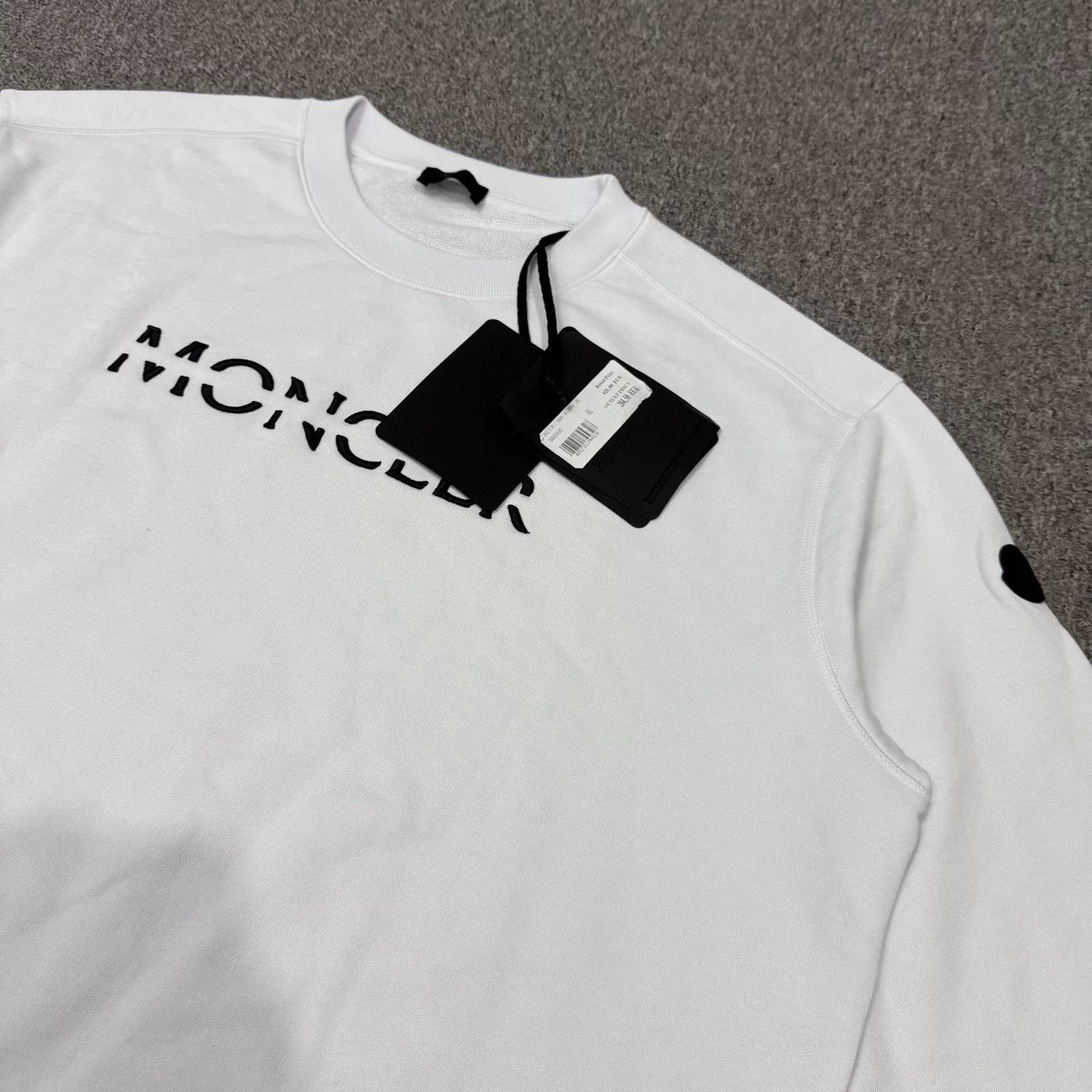 Moncler Moncler White Chest Logo Longsleeve XL x2 XXL x1 Size US XL / EU 56 / 4 - 3 Thumbnail