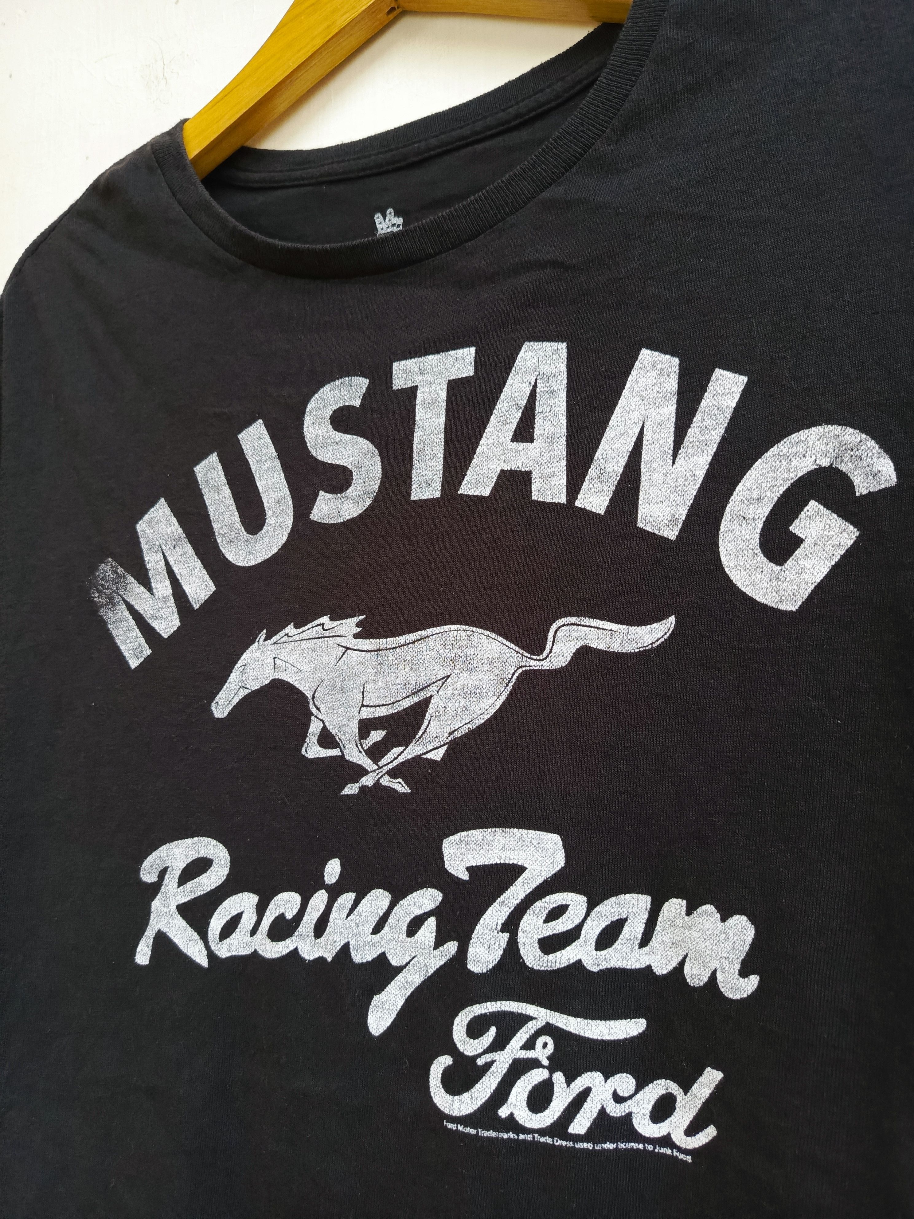 Junk Food Mustang racing team Ford junk food tshirt Size US L / EU 52-54 / 3 - 3 Thumbnail