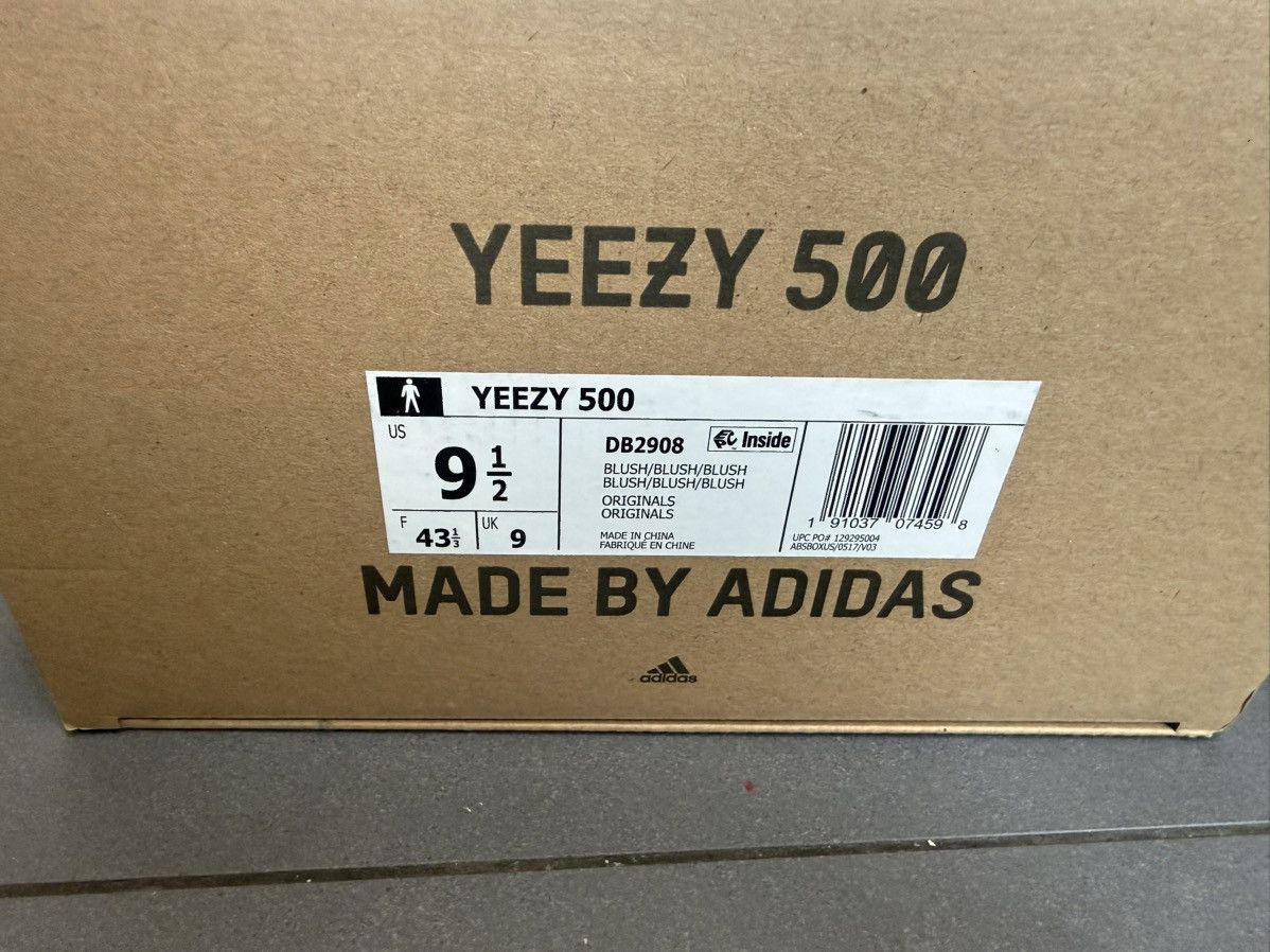 Yeezy Yeezy 500 Blush Size US 9.5 / EU 42-43 - 1 Thumbnail