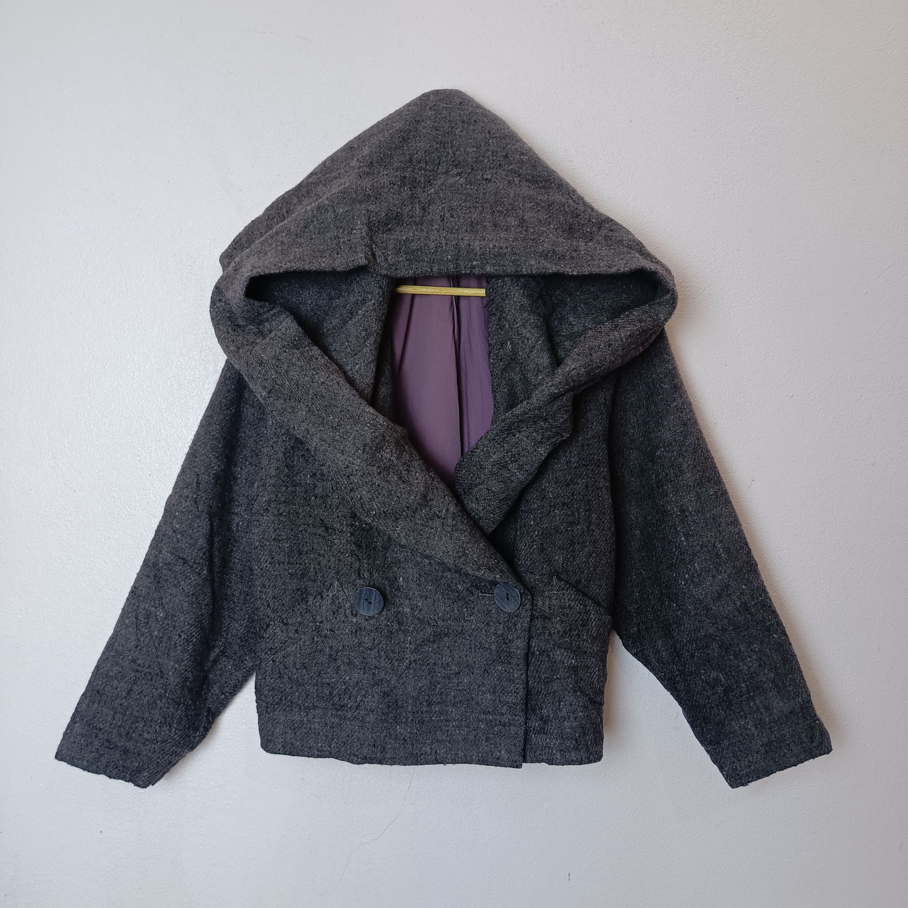 Issey Miyake Plantation Issey Miyake Wool-Blend Hooded Cropped Jacket Size M / US 6-8 / IT 42-44 - 1 Thumbnail