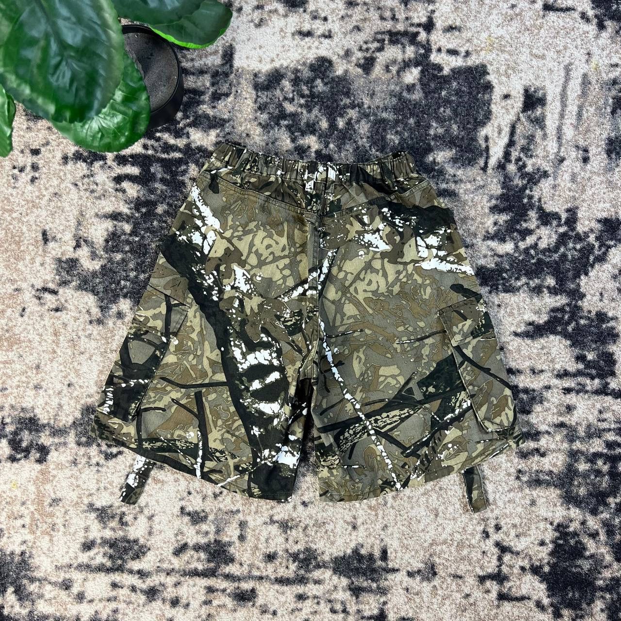 Realtree Realtree Vintage Baggy Cargo Allover Print Shorts Size US 30 / EU 46 - 2 Thumbnail