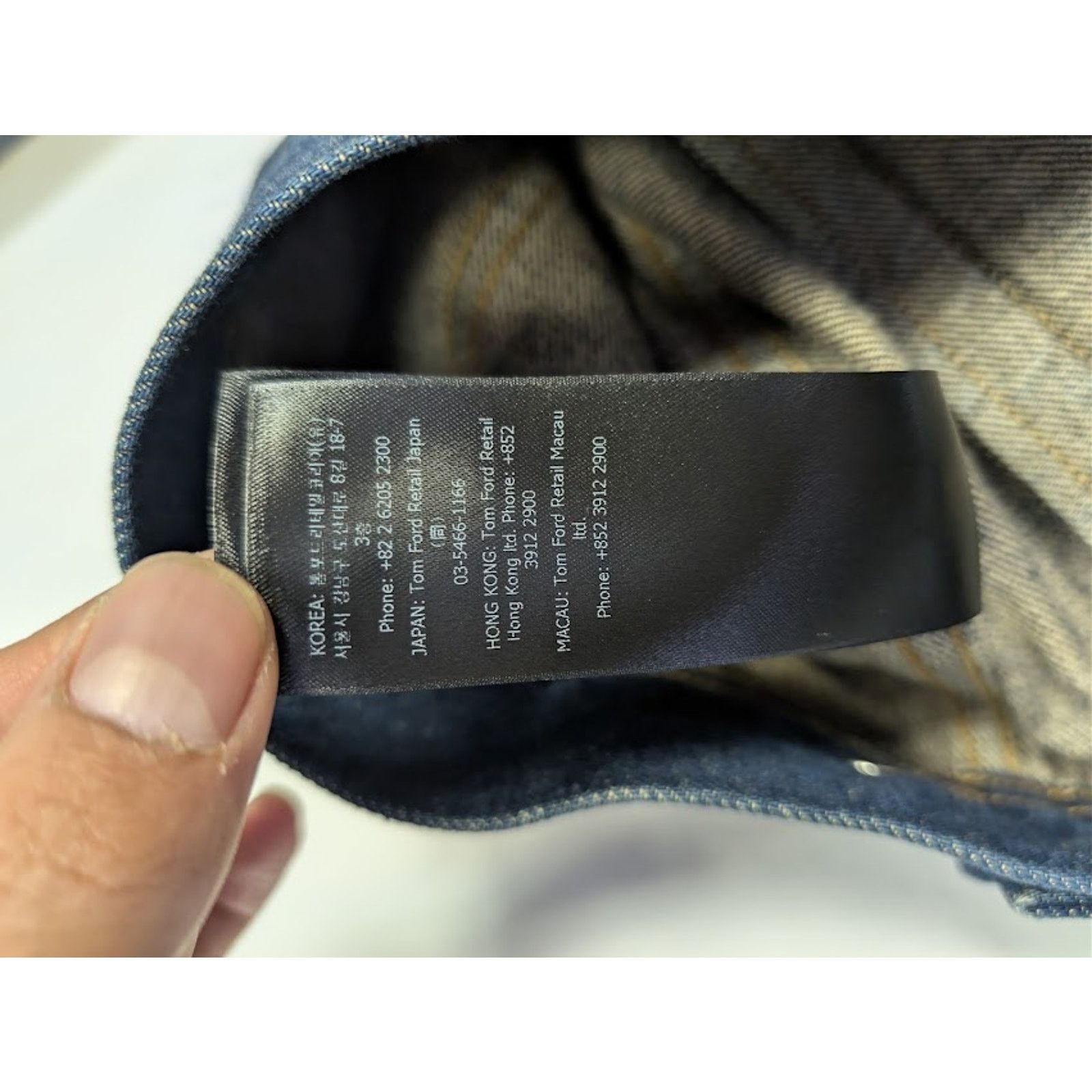 Tom Ford o1rshd1 Iconic Denim Jacket in Strong High / Low Blue Size US XL / EU 56 / 4 - 21 Thumbnail