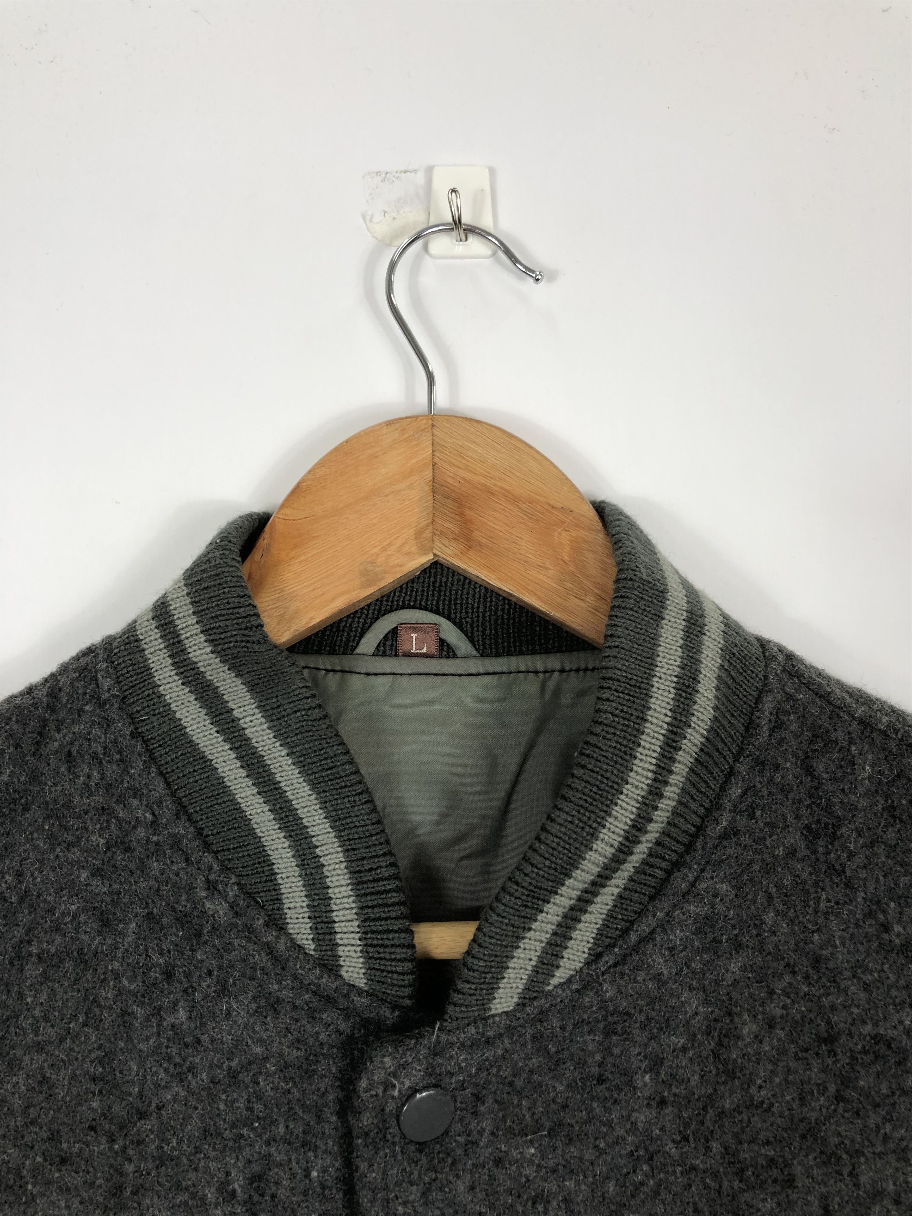 Japanese Brand Japanese Brand Varsity Jacket Wool V0210 Size US L / EU 52-54 / 3 - 5 Thumbnail
