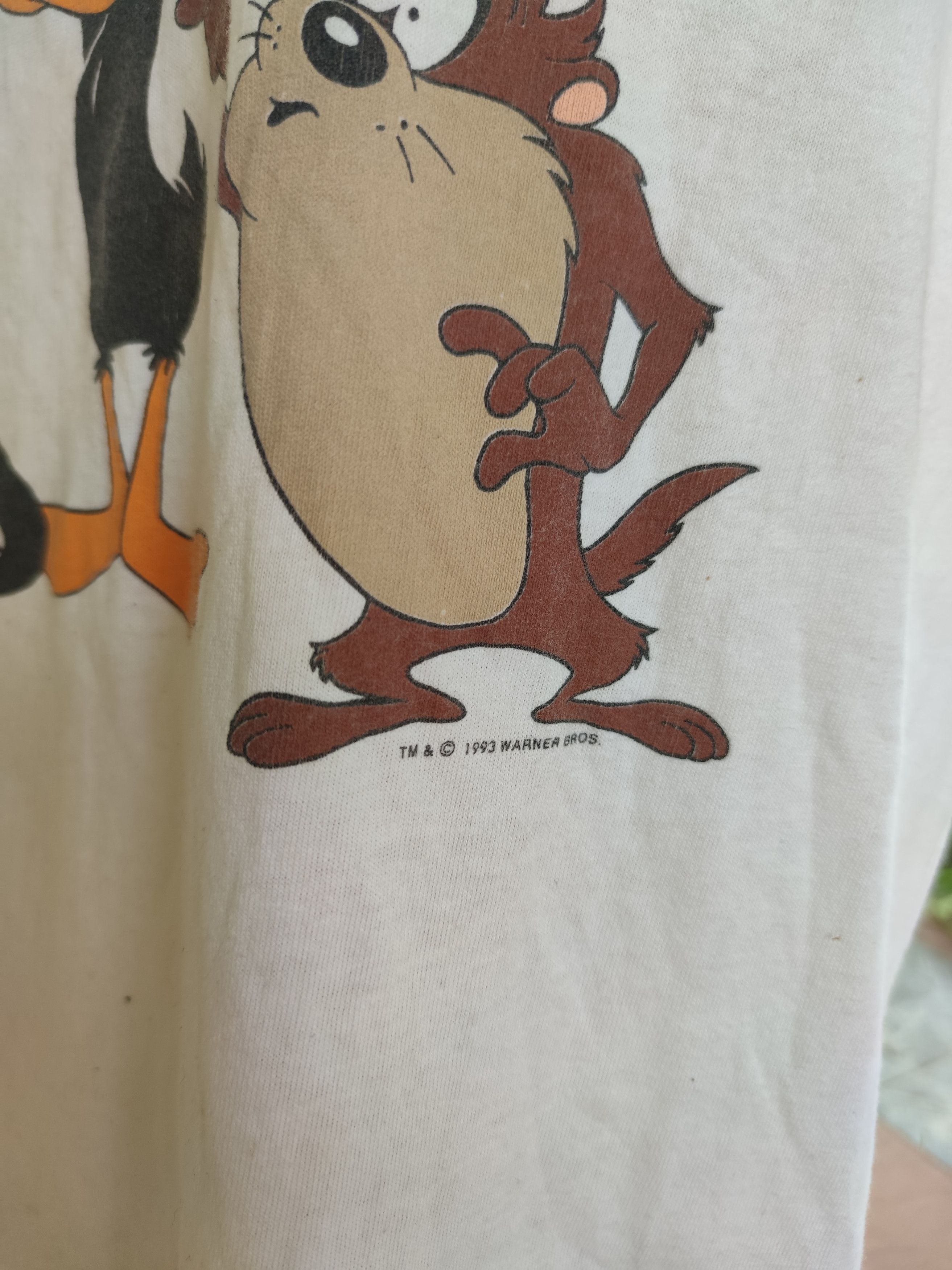 Warner Bros Vintage 1993 Warner Bros T Shirt Made in USA Size US L / EU 52-54 / 3 - 6 Thumbnail