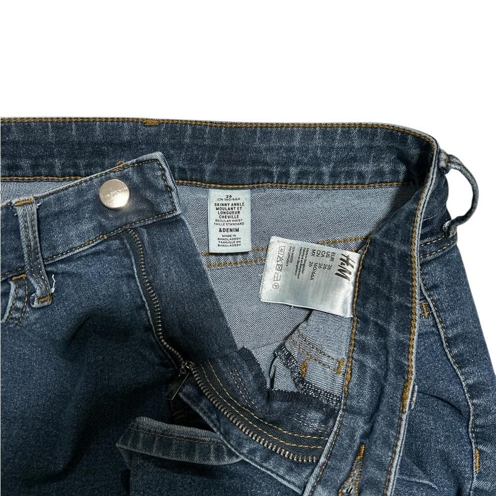 H&M H&M high rise dark wash skinny jeans Size 26" / US 2 / IT 38 - 5 Thumbnail