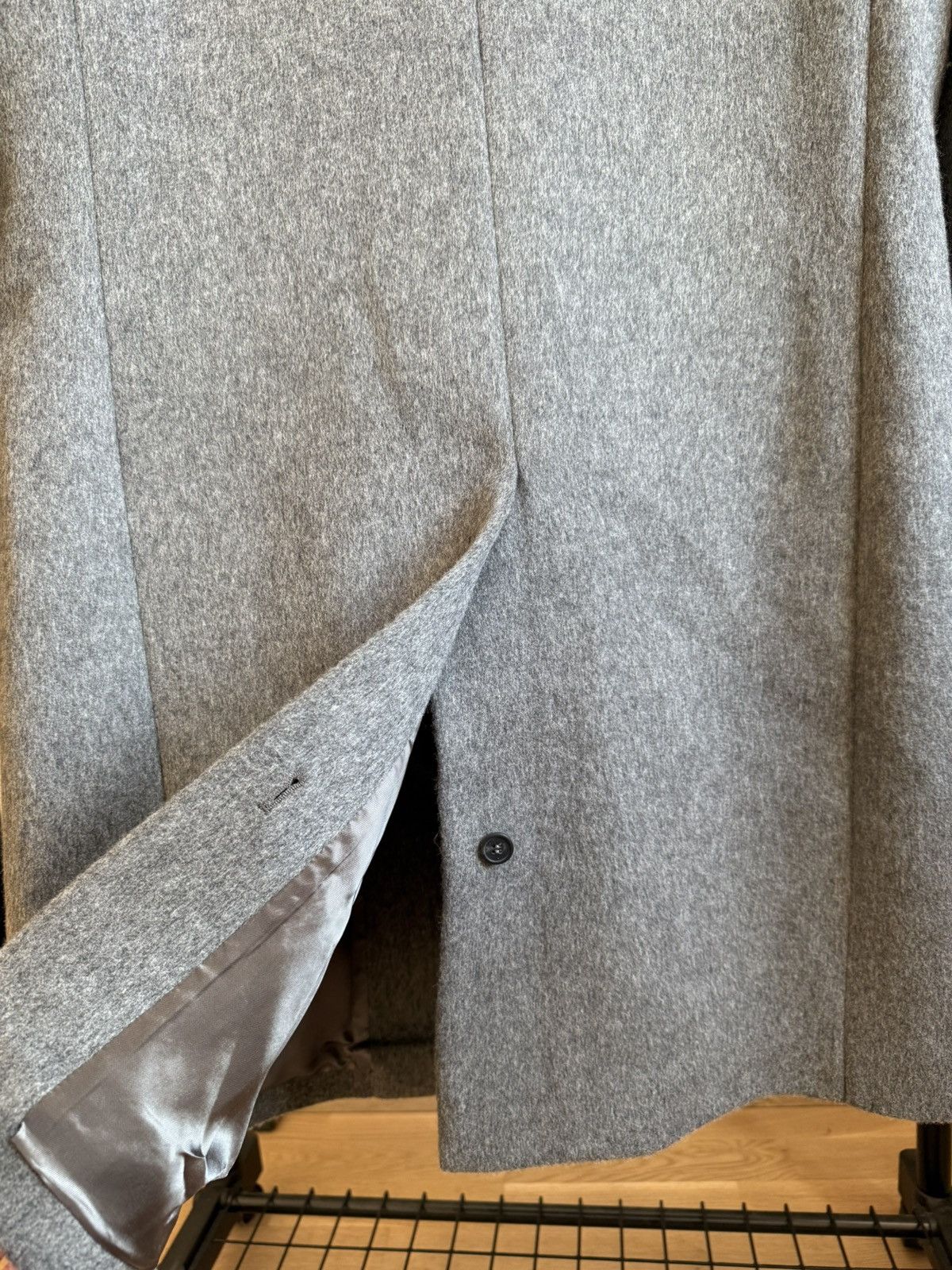 Prada Prada Single-Breasted Wool Coat - Runway Collection Size US M / EU 48-50 / 2 - 6 Thumbnail