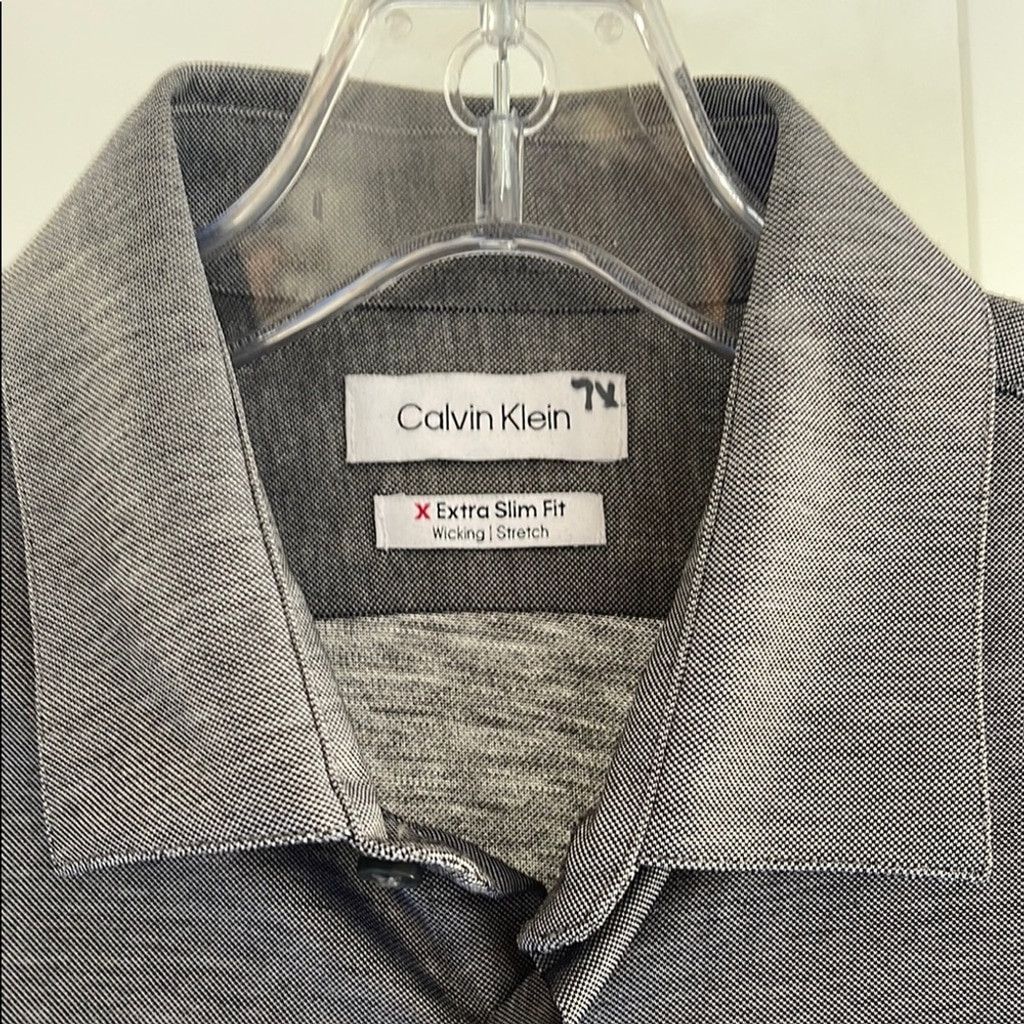 Calvin Klein Calvin Klein Etra Slim Fit - Medium Gray Button-Up Shirt Size US M / EU 48-50 / 2 - 2 Thumbnail