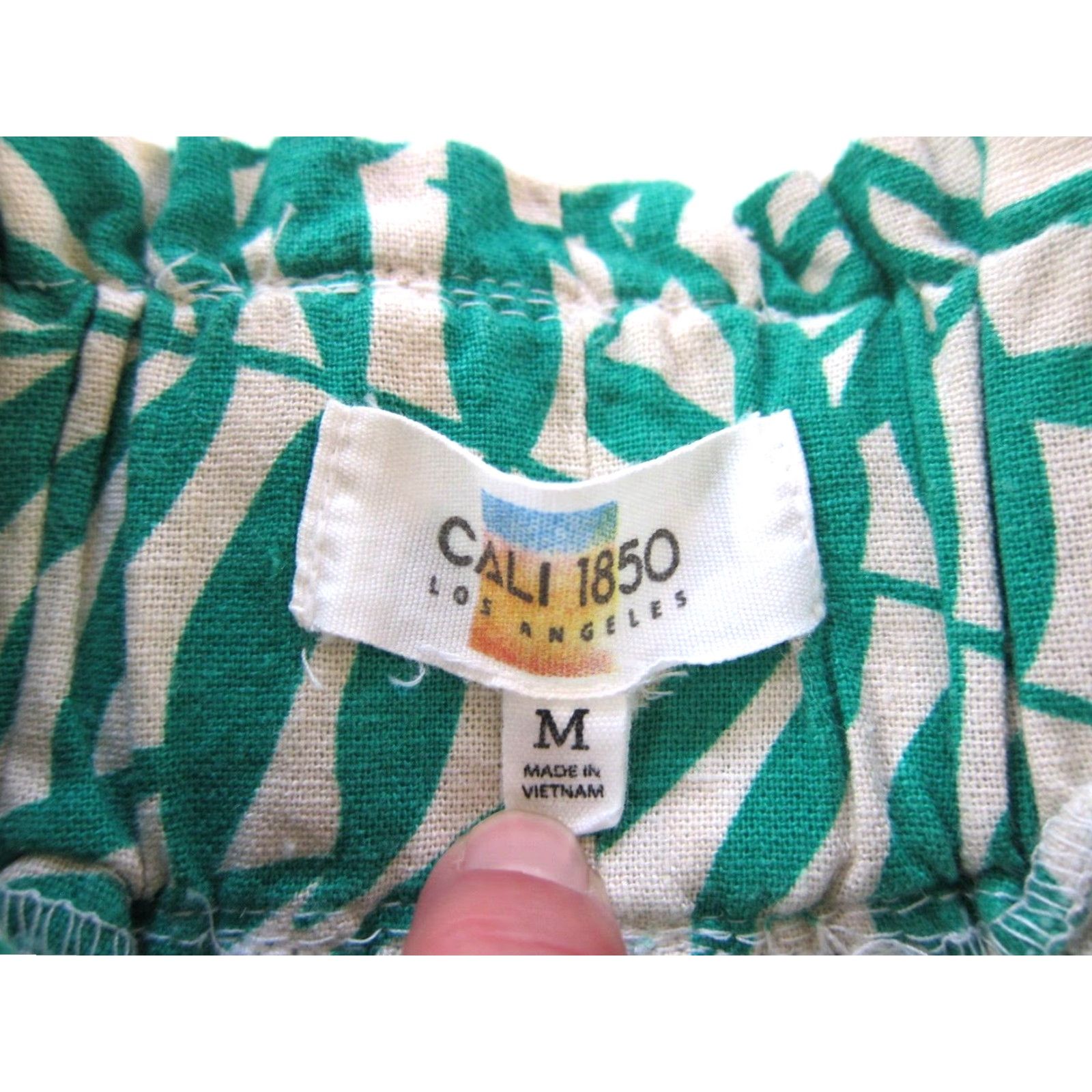 Vintage Cali 1850 Linen Green Ivory Floral High Rise Waist Pocket Chino Short Medium Womens Size 32" / US 10 / IT 46 - 4 Thumbnail
