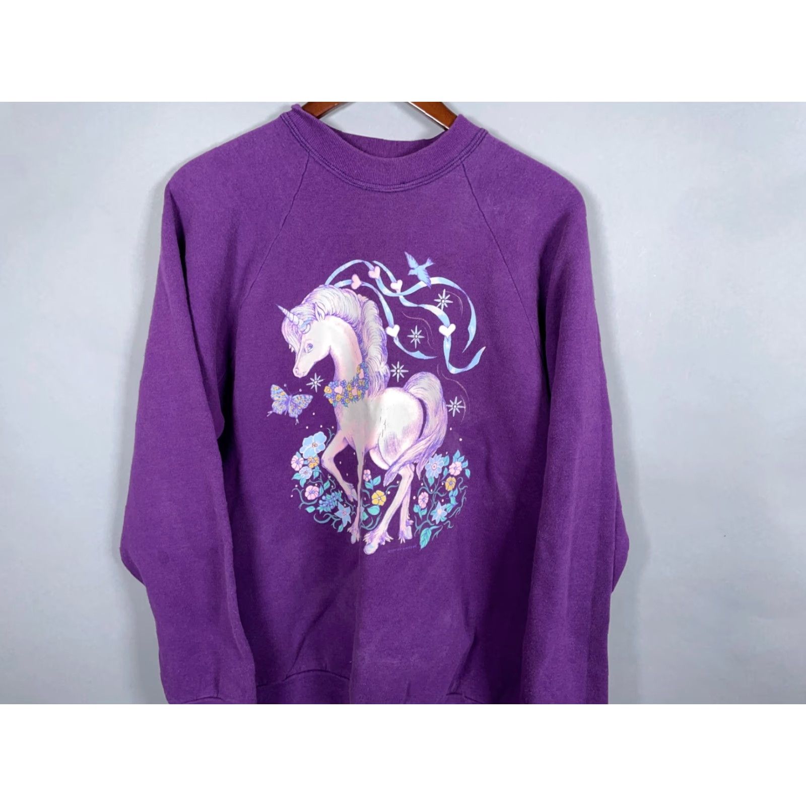 Fruit Of The Loom VINTAGE Fruit of the Loom 90s Unicorn Sweatshirt Raglan Sleeve Crew Neck XL Purple Adult Womens Size XL / US 12-14 / IT 48-50 - 4 Thumbnail