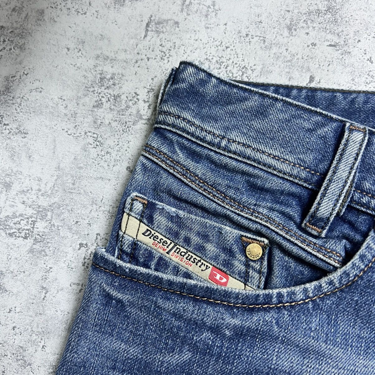 Diesel 00s Diesel Poiak Vintage Y2K Avant Garde Washed Jeans Size US 30 / EU 46 - 4 Thumbnail