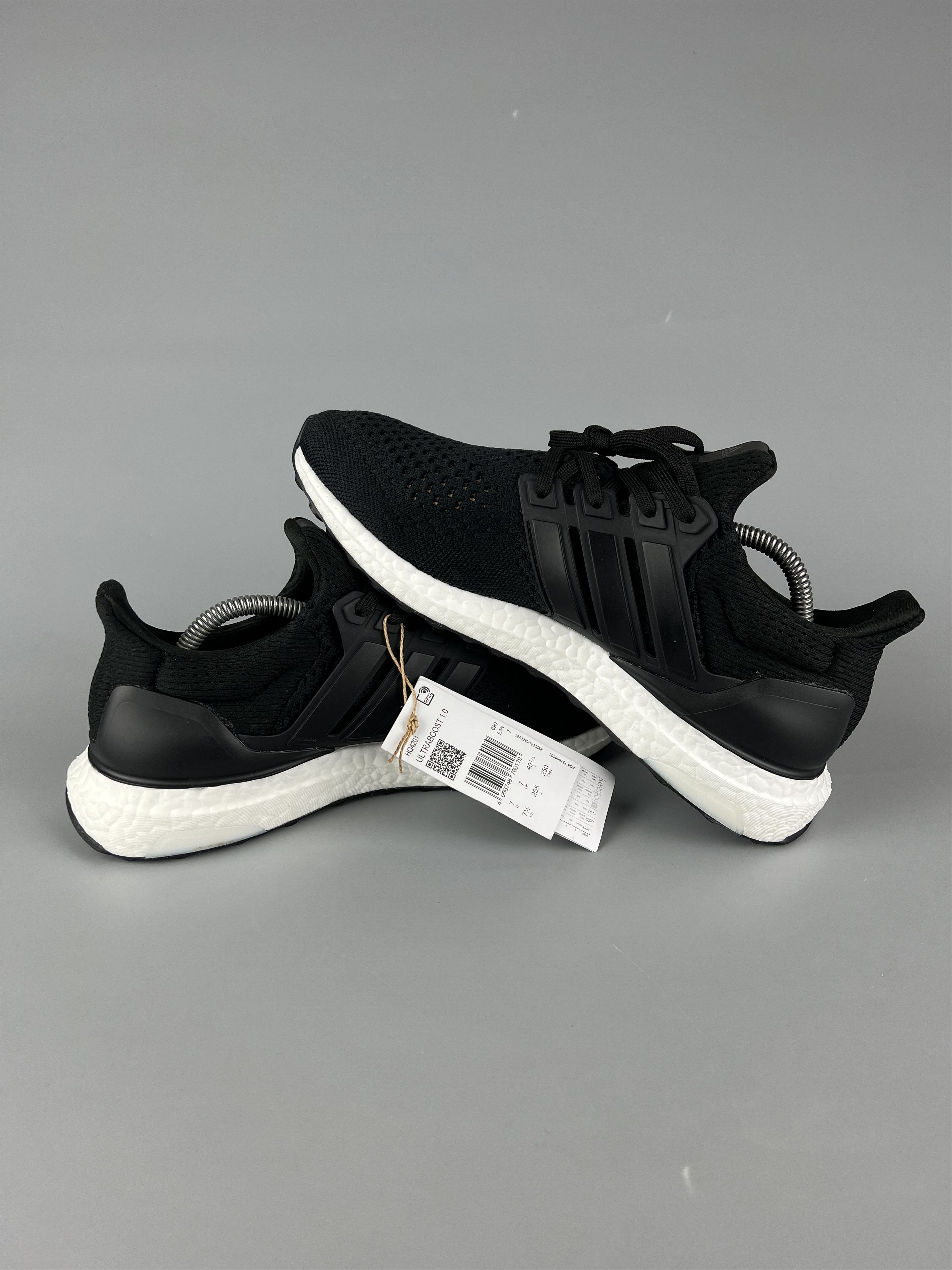 Adidas Adidas UltraBoost 1.0 Running Shoes Men Black White Size US 7.5 / EU 40-41 - 5 Thumbnail