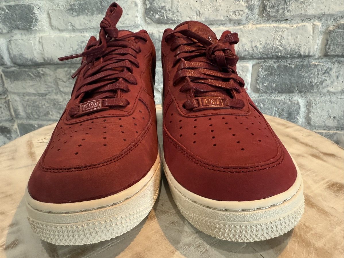 Nike Nike Air Force 1 Premium Team Red Size 9.5m 11w DR9503-600 Size US 11 / IT 41 - 3 Thumbnail