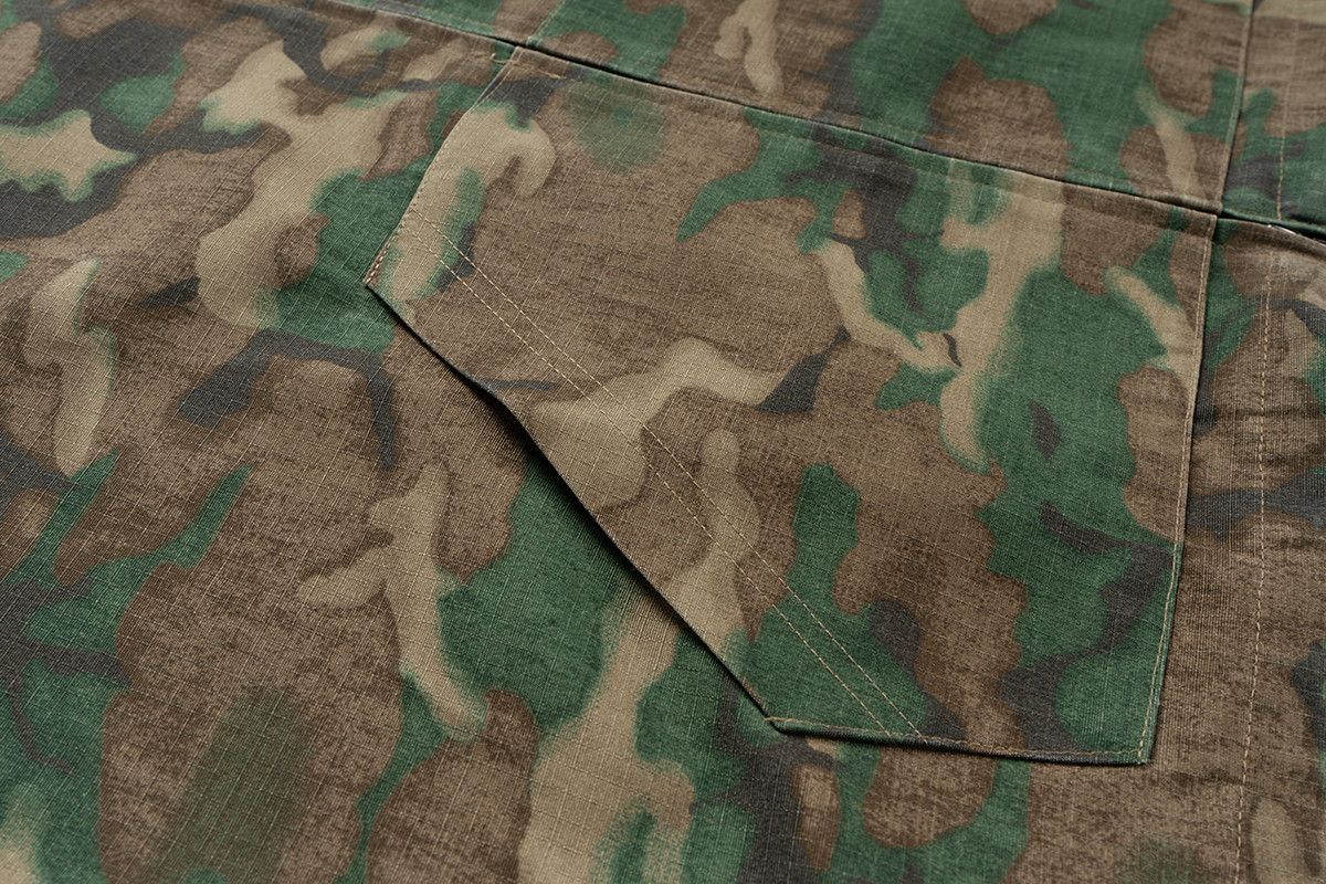 Japanese Brand × Vintage Streetwear Camouflage Hooded Army Jacket Size US L / EU 52-54 / 3 - 7 Thumbnail