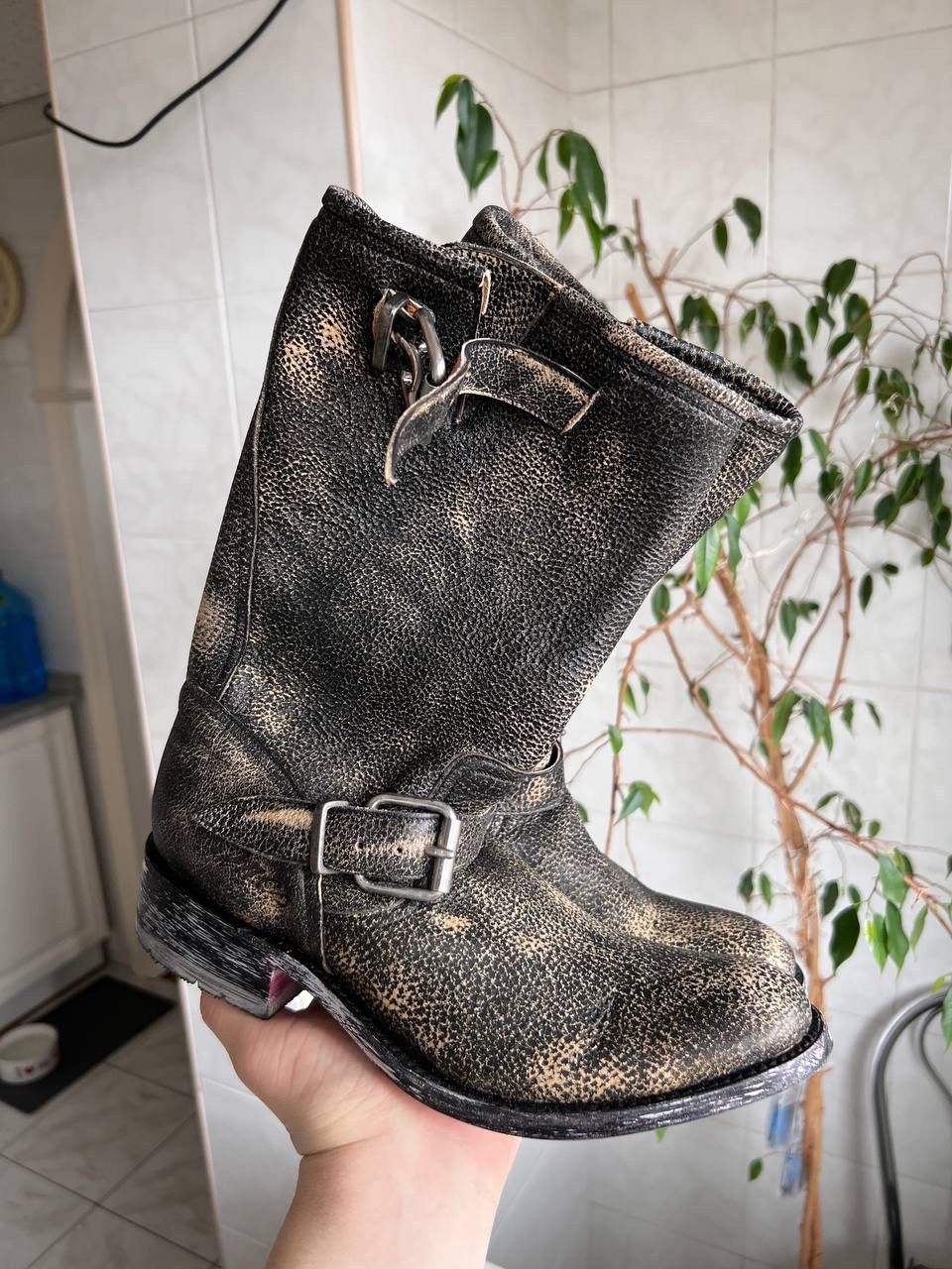 Other Marlboro Leather Ankle Boots Western cowboy mexico grunge Size US 6 / EU 39 - 13 Thumbnail