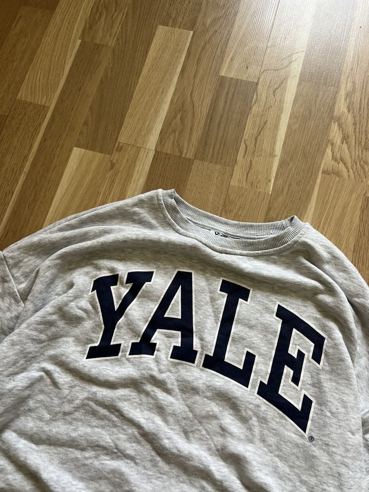 Vintage Vintage Yale University oversized sweatshirt grey 90s Size US M / EU 48-50 / 2 - 3 Thumbnail