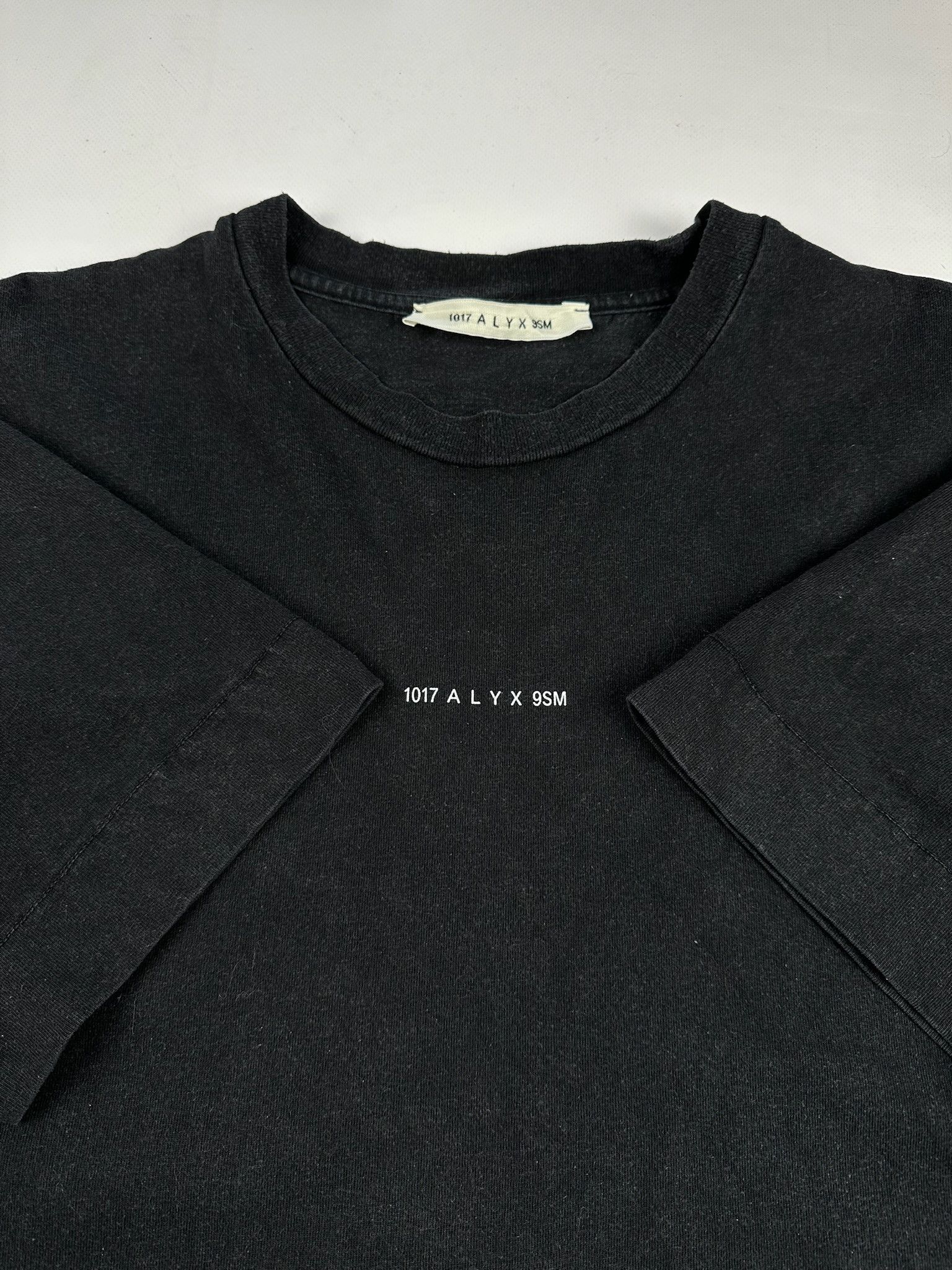 1017 ALYX 9SM 1017 ALYX 9SM Collection Logo Size US L / EU 52-54 / 3 - 2 Thumbnail