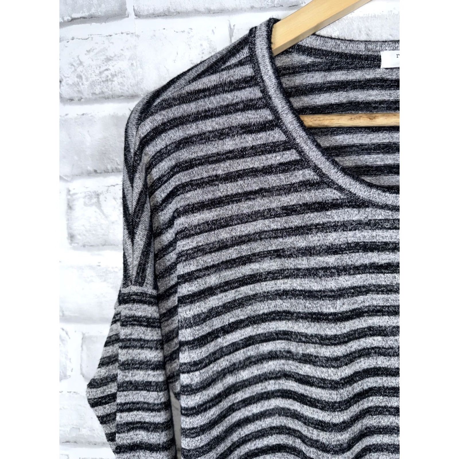 Rag & Bone Rag & Bone Striped Rayon Blend STRETCHY SHIRT Womens XS Long Sleeve Size XS / US 0-2 / IT 36-38 - 6 Thumbnail
