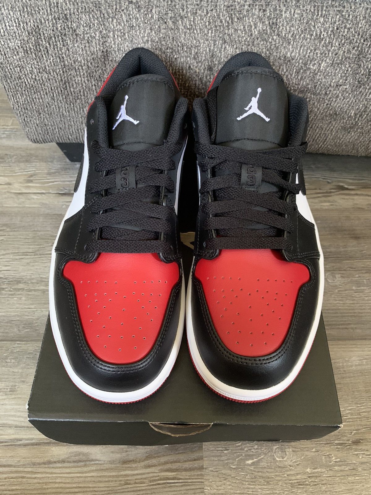 Jordan Brand Air Jordan 1 Low Bred Toe Size US 8 / EU 41 - 3 Thumbnail
