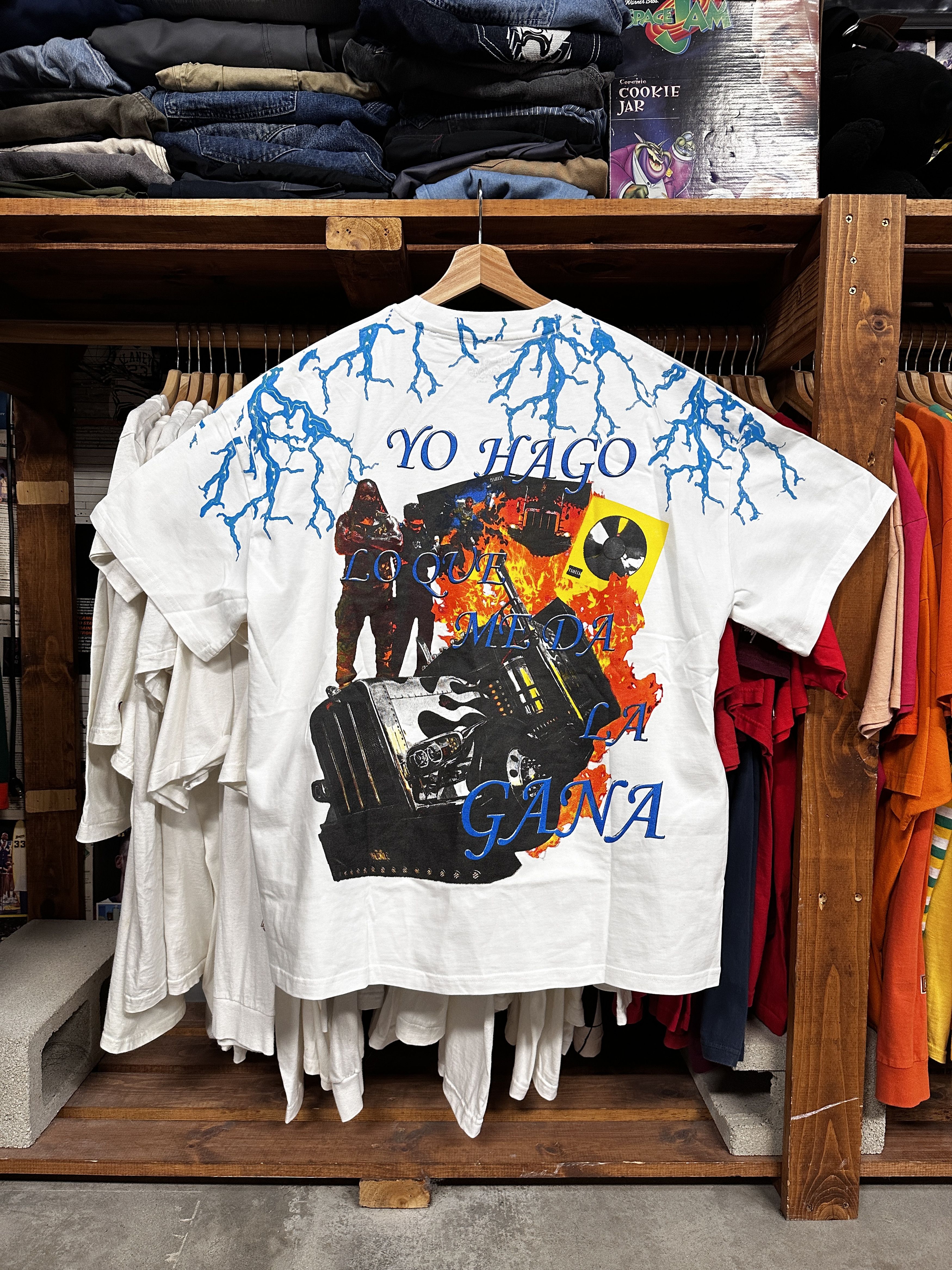 Sergio Calabasas Sergio Calabasas Bad Bunny Shirt Size US L / EU 52-54 / 3 - 2 Thumbnail