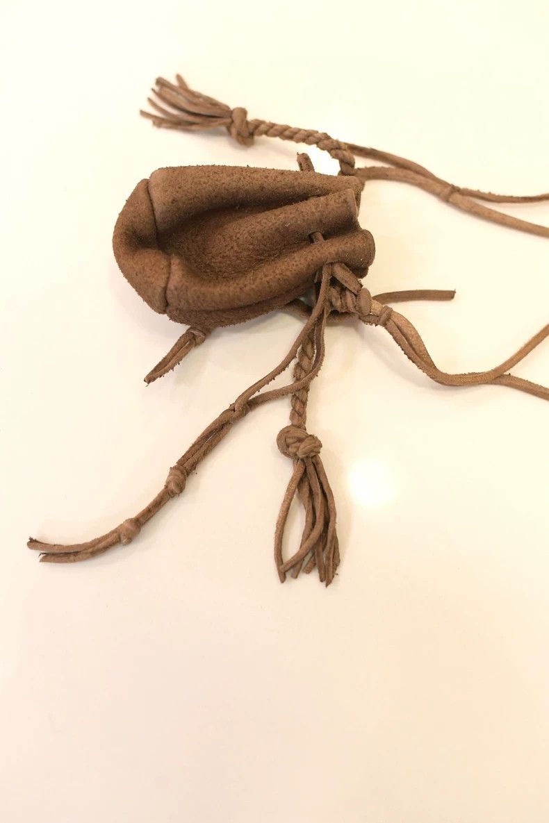 Number (N)ine Number (N)ineThe soloist Indian medicine bag 2503-Nextarrow Size ONE SIZE - 1 Thumbnail