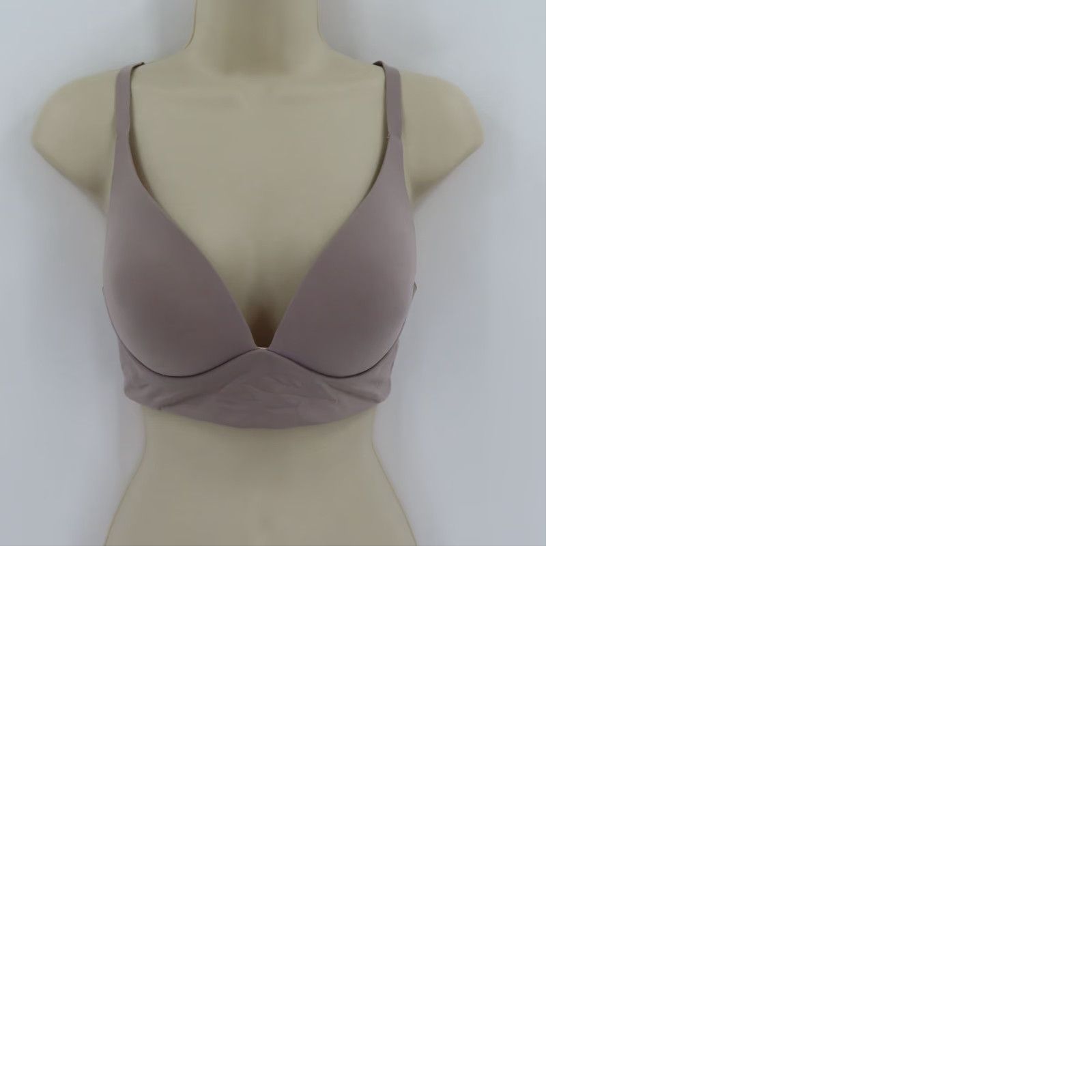 Victoria's Secret Victoria's Secret Bra 32DD Lightly Lined Plunge Underwire Women Shirt? Size ONE SIZE - 9 Thumbnail