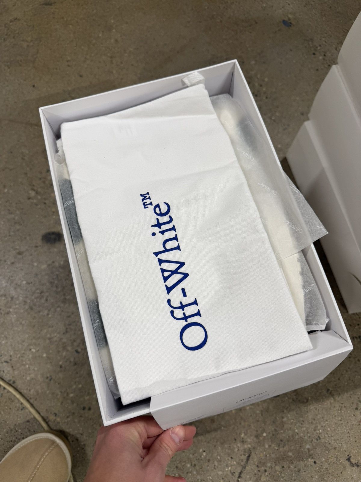 Off-White Off-White Out of Office Sneaker NEW 750$ Size US 12 / EU 45 - 7 Thumbnail