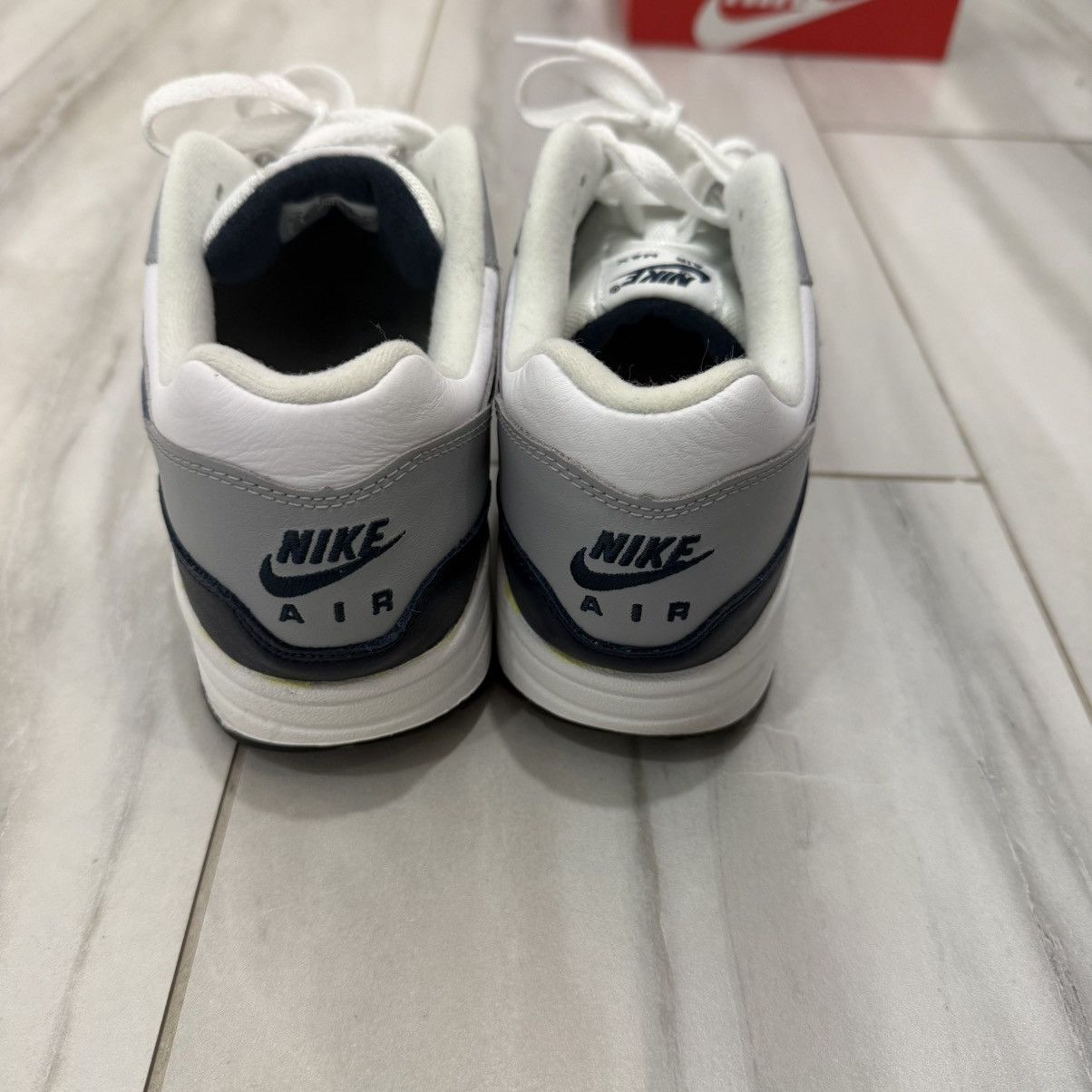 Nike Nike Air Max 1 LV8 Size US 8 / EU 41 - 4 Thumbnail