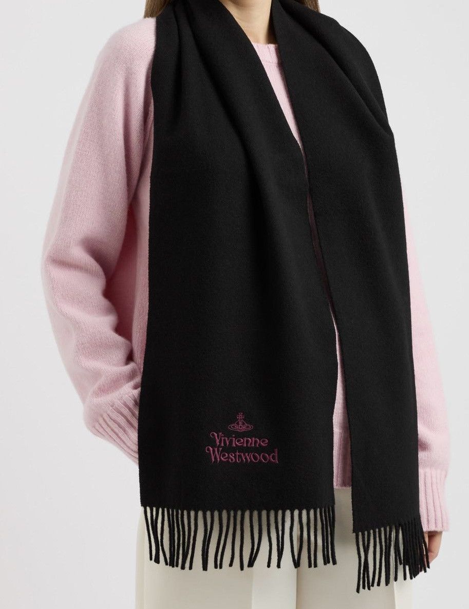 Vivienne Westwood Vivienne Westwood Mafla Made in Italy Size ONE SIZE - 1 Thumbnail