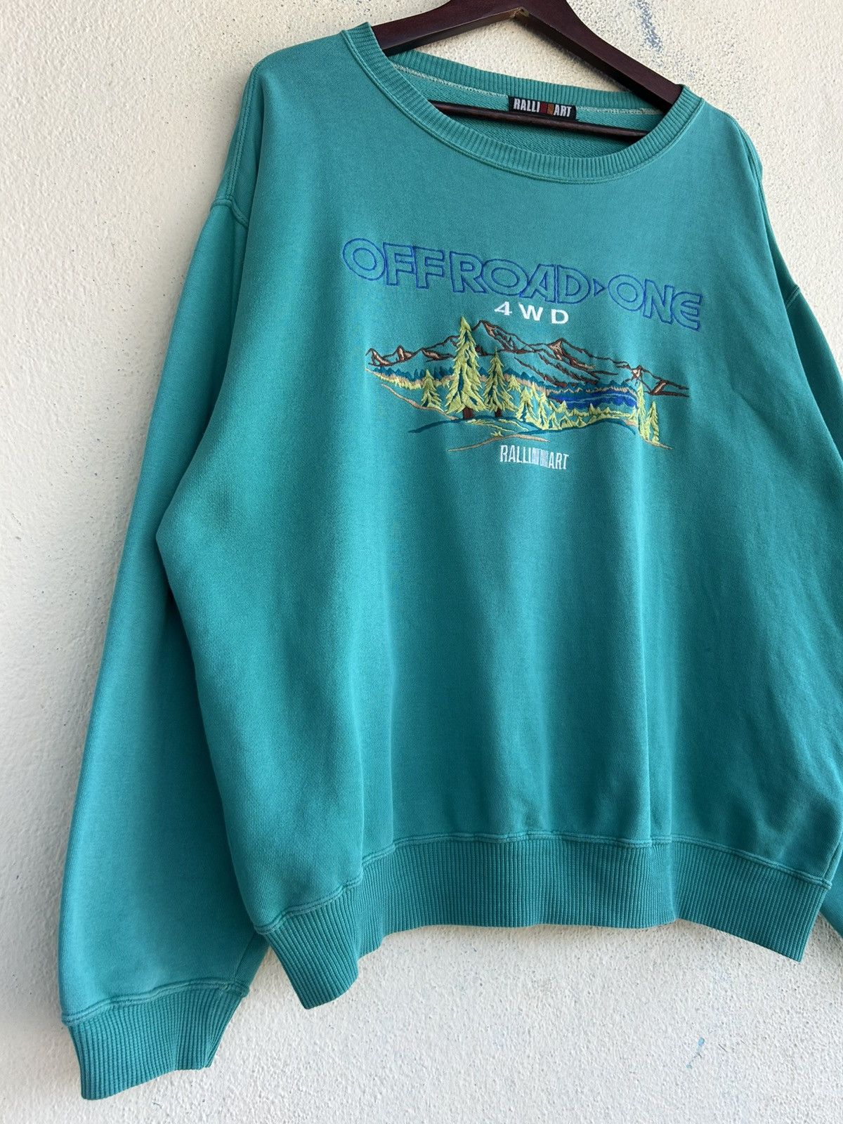 Other Vintage Ralli Art Off Road One FWD Sunfaded Sweatshirt Size US XL / EU 56 / 4 - 4 Thumbnail