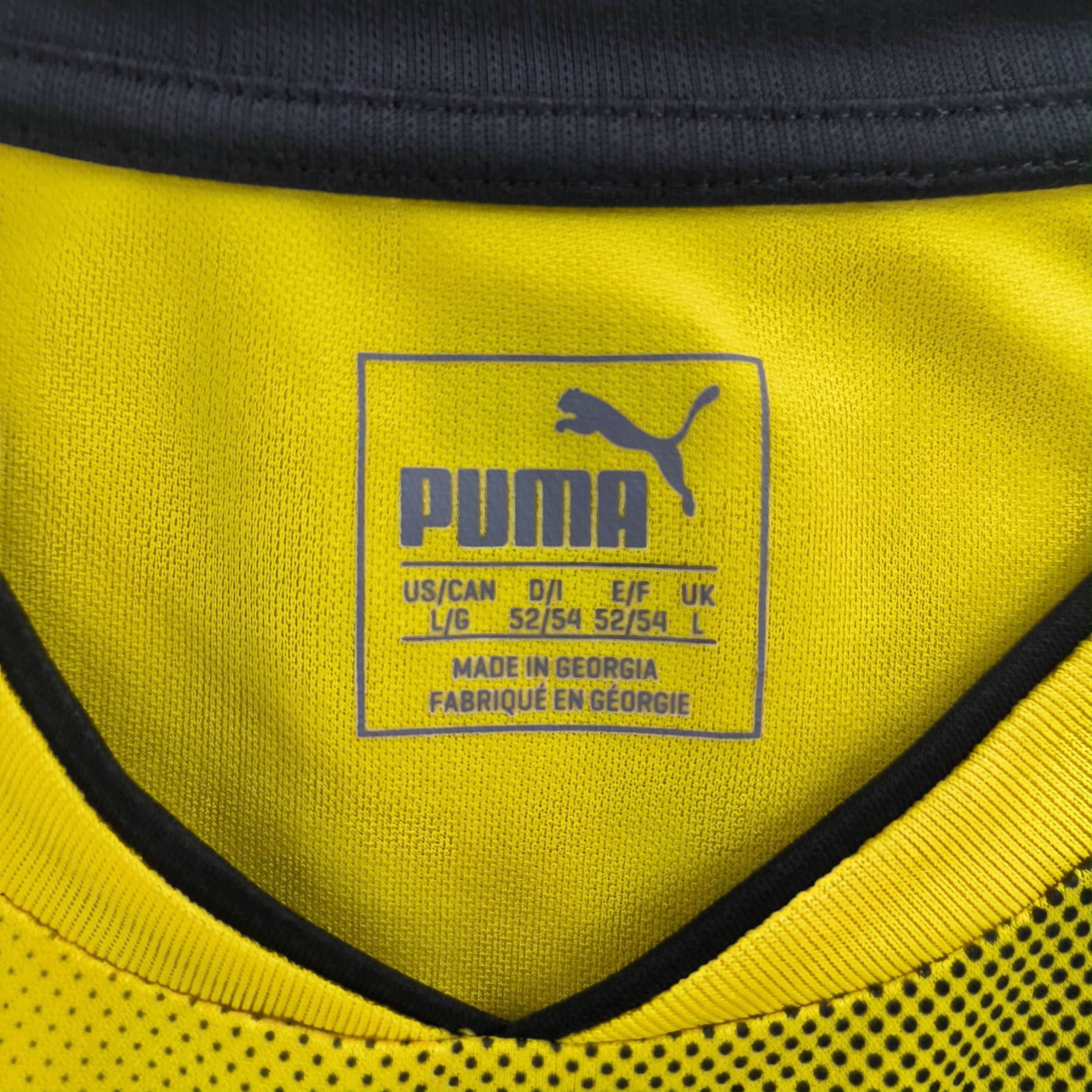 Puma Borussia Dortmund 2017-18 Puma home football jersey size L Size US L / EU 52-54 / 3 - 5 Thumbnail