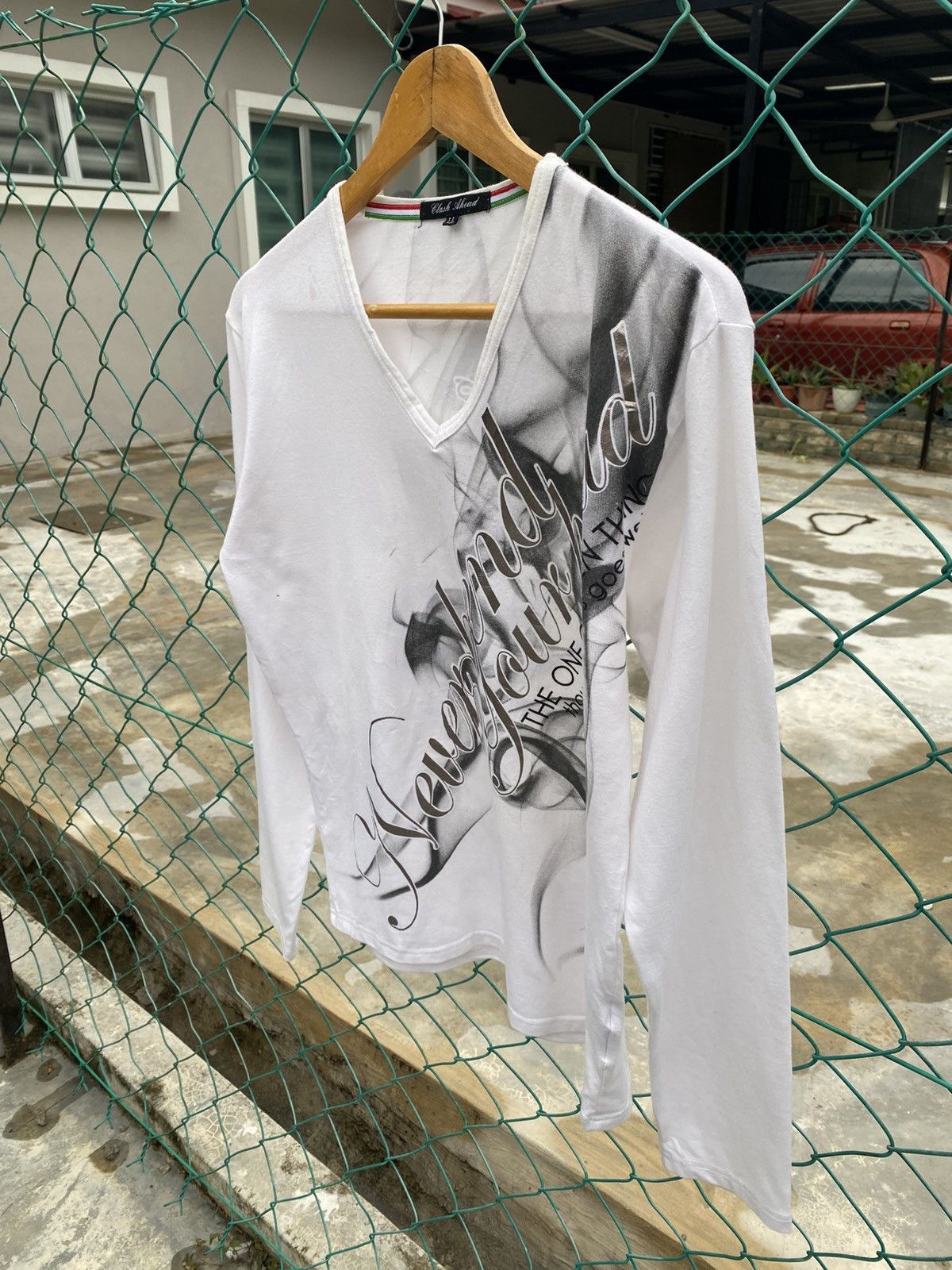 Clash ahaed vneck long sleeve tshirt