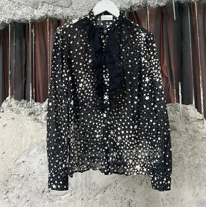 Valentino Star Print Silk Long Sleeve Shirt .