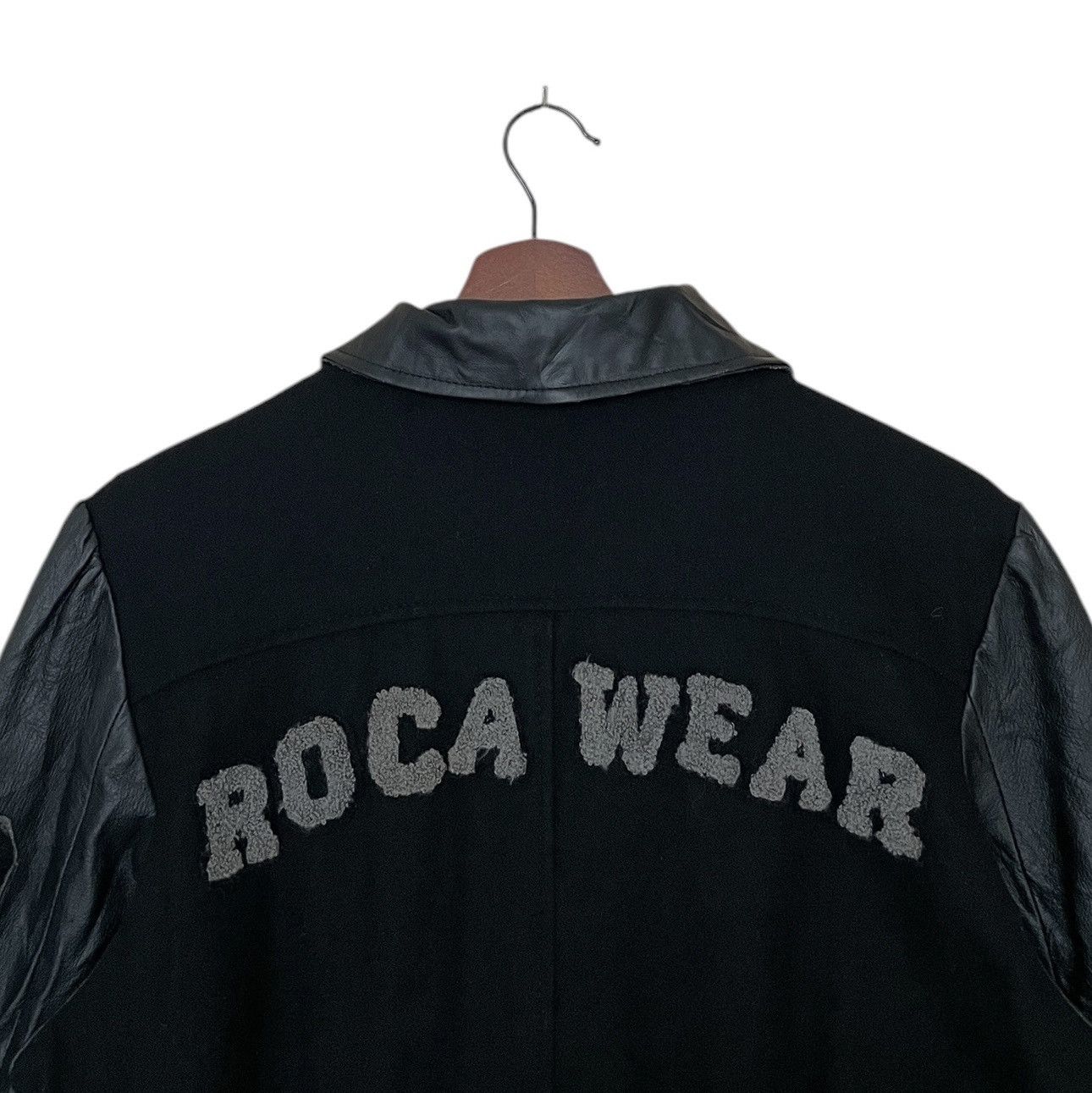 Rocawear × Vintage Vintage Brand Rocawear Big Logo Varsity Jacket 1990s Size US L / EU 52-54 / 3 - 8 Thumbnail
