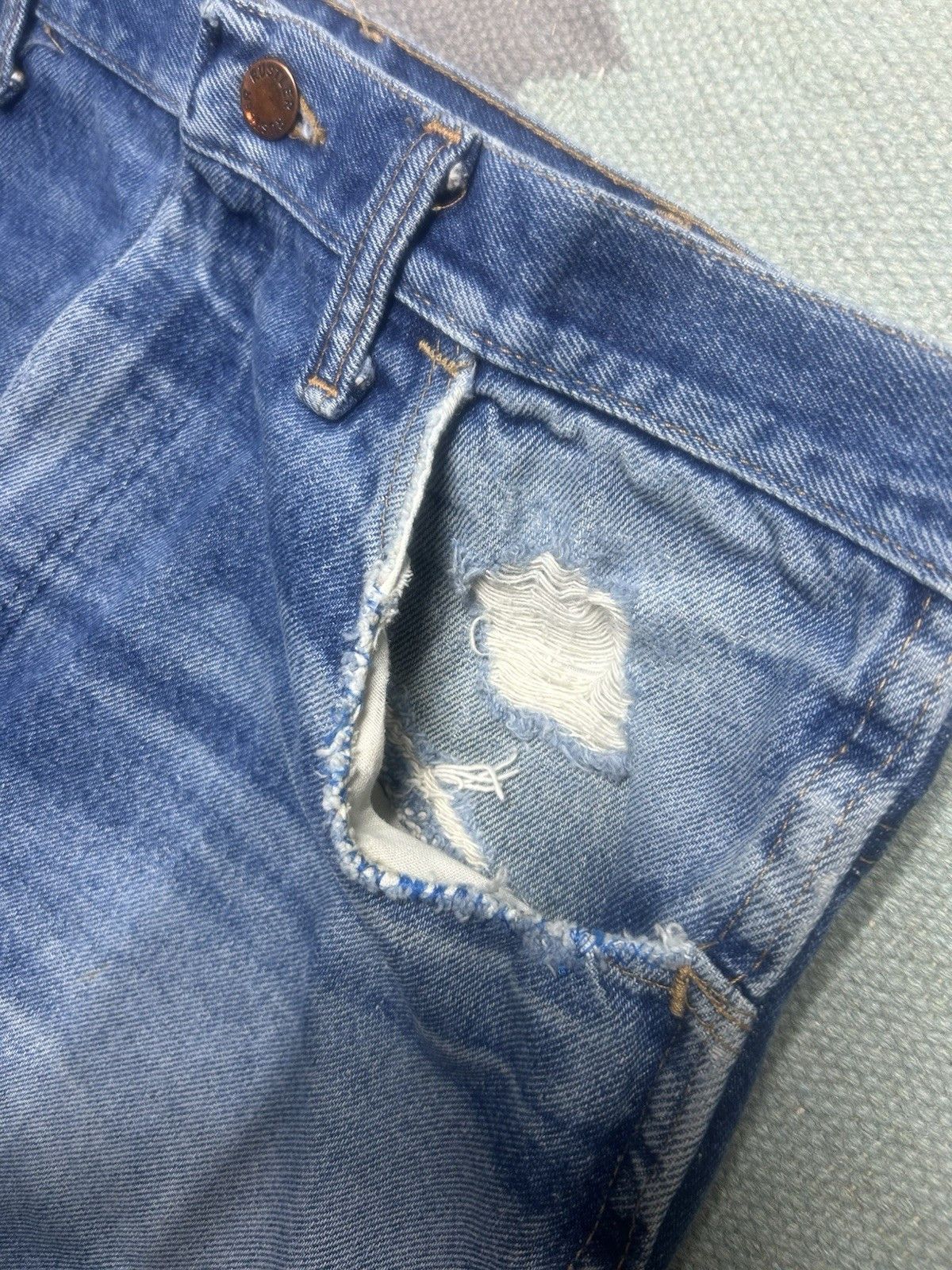 Vintage Vtg 70s rustler jeans faded whiskers straight USA made 34x31 Size US 34 / EU 50 - 5 Thumbnail