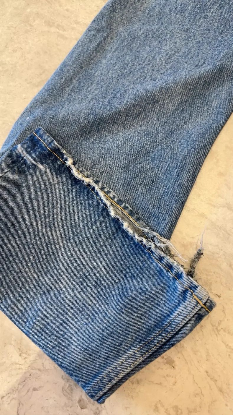 Acne Studios acne studios Destroy washed jeans 2504-Nextarrow Size US 32 / EU 48 - 6 Thumbnail