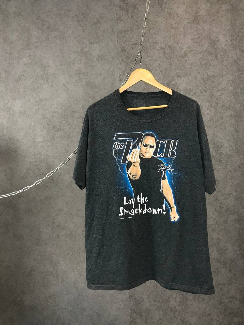 WWE The Rock WWE WWF wrestling tee Size US XL / EU 56 / 4 - 1 Thumbnail