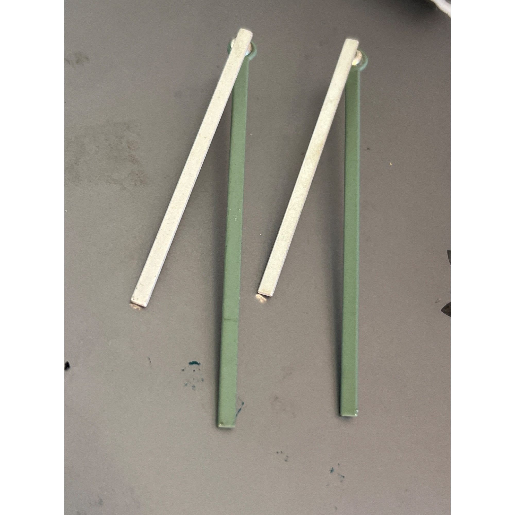 Other Vtg Silver Tone Green Double Bar Earrings Front Back 3.25" L Size ONE SIZE - 1 Thumbnail
