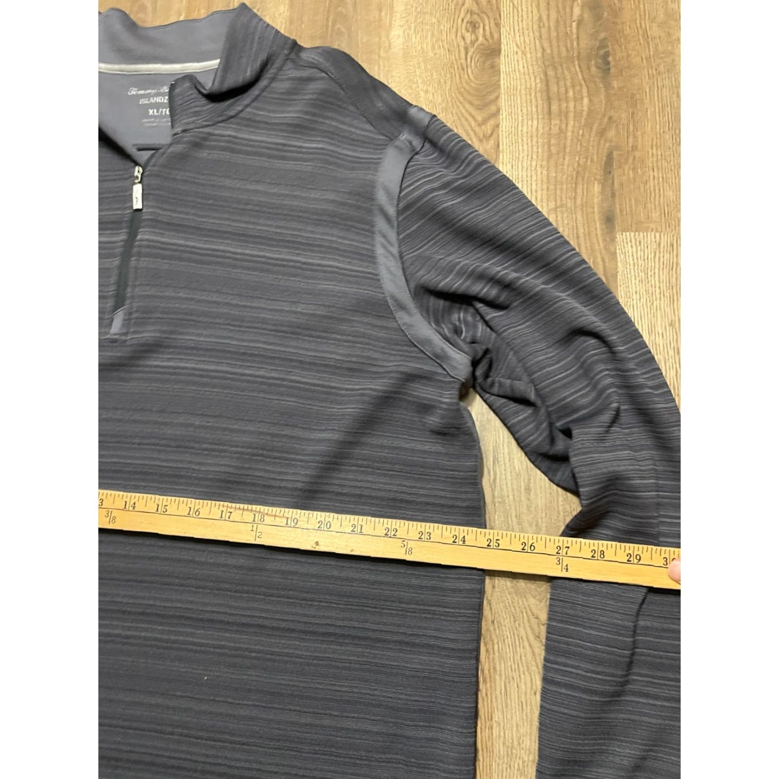Tommy Bahama Tommy Bahama Sweater Men's XL Black Long Sleeve 1/4 Zip Up Pullover Regular Fit Casual 1/4 Zip Size US XL / EU 56 / 4 - 5 Thumbnail