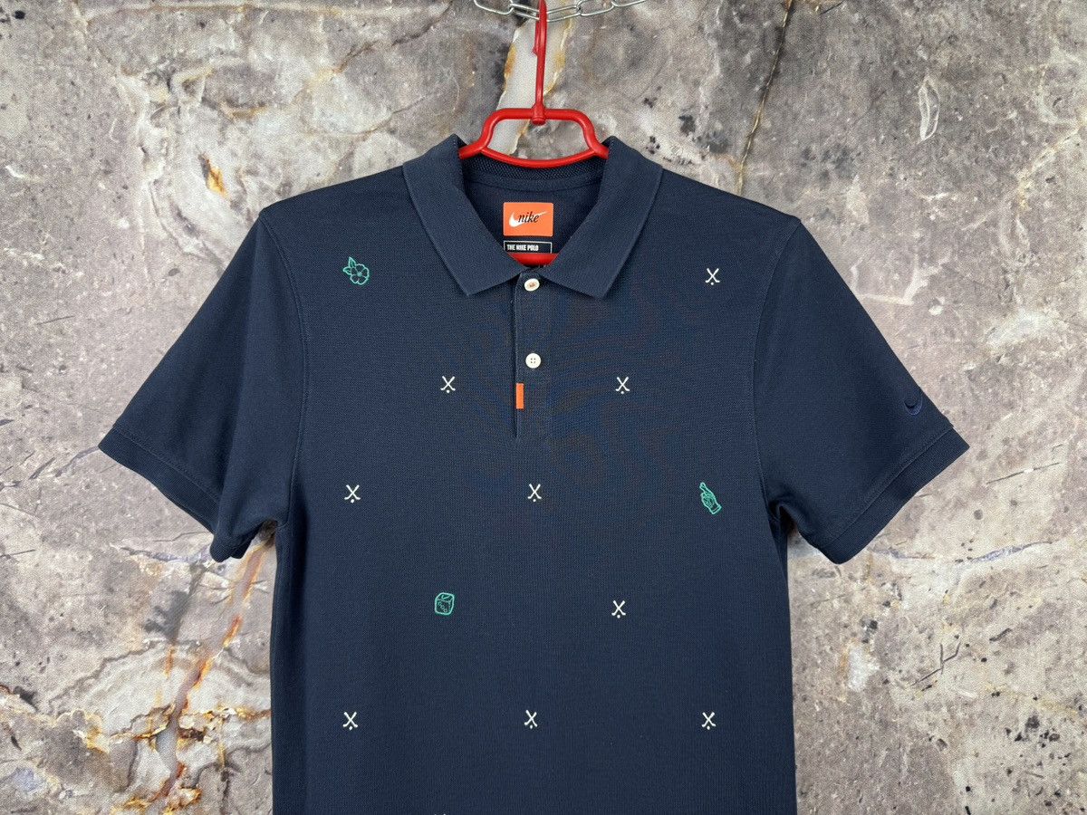 Nike Nike Polo Shirt Navy Embroidered Pattern Slim Fit Casual Size US S / EU 44-46 / 1 - 3 Thumbnail