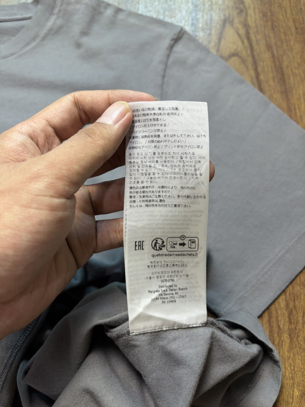 Maison Margiela FREE TAX! Maison Margiela Four Stitch Basic Tee Size US L / EU 52-54 / 3 - 9 Thumbnail