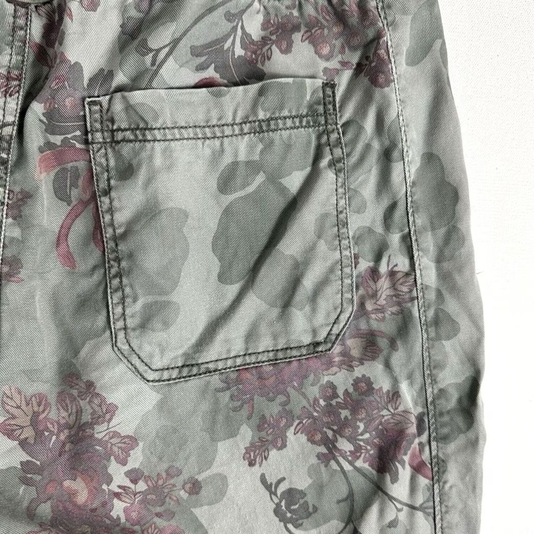Anthropologie Anthropologie Sweatpants Jogger Camouflage Floral Womens S Green Tapered Pull On Pants Activewear Women Size 28" / US 6 / IT 42 - 7 Thumbnail