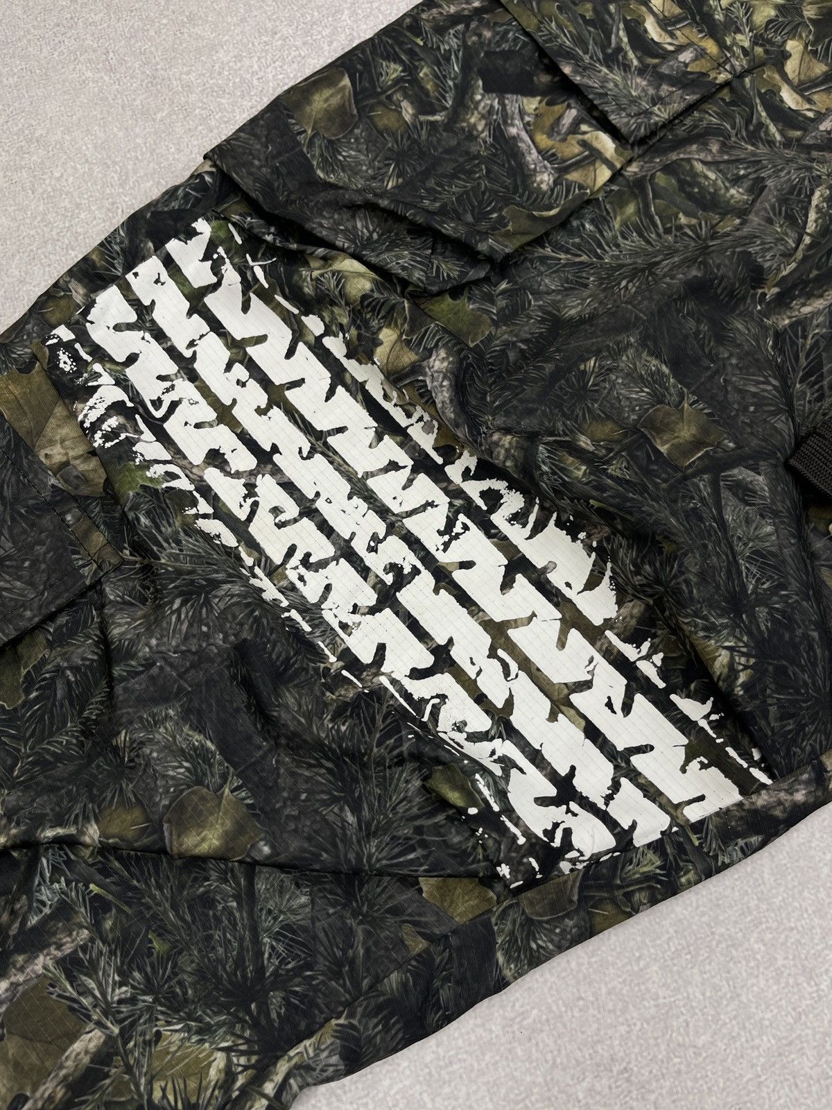Boohoo New BooHoo Man Hunting Cargo Pants Camo Multipocket Size M/L Size US 32 / EU 48 - 8 Thumbnail