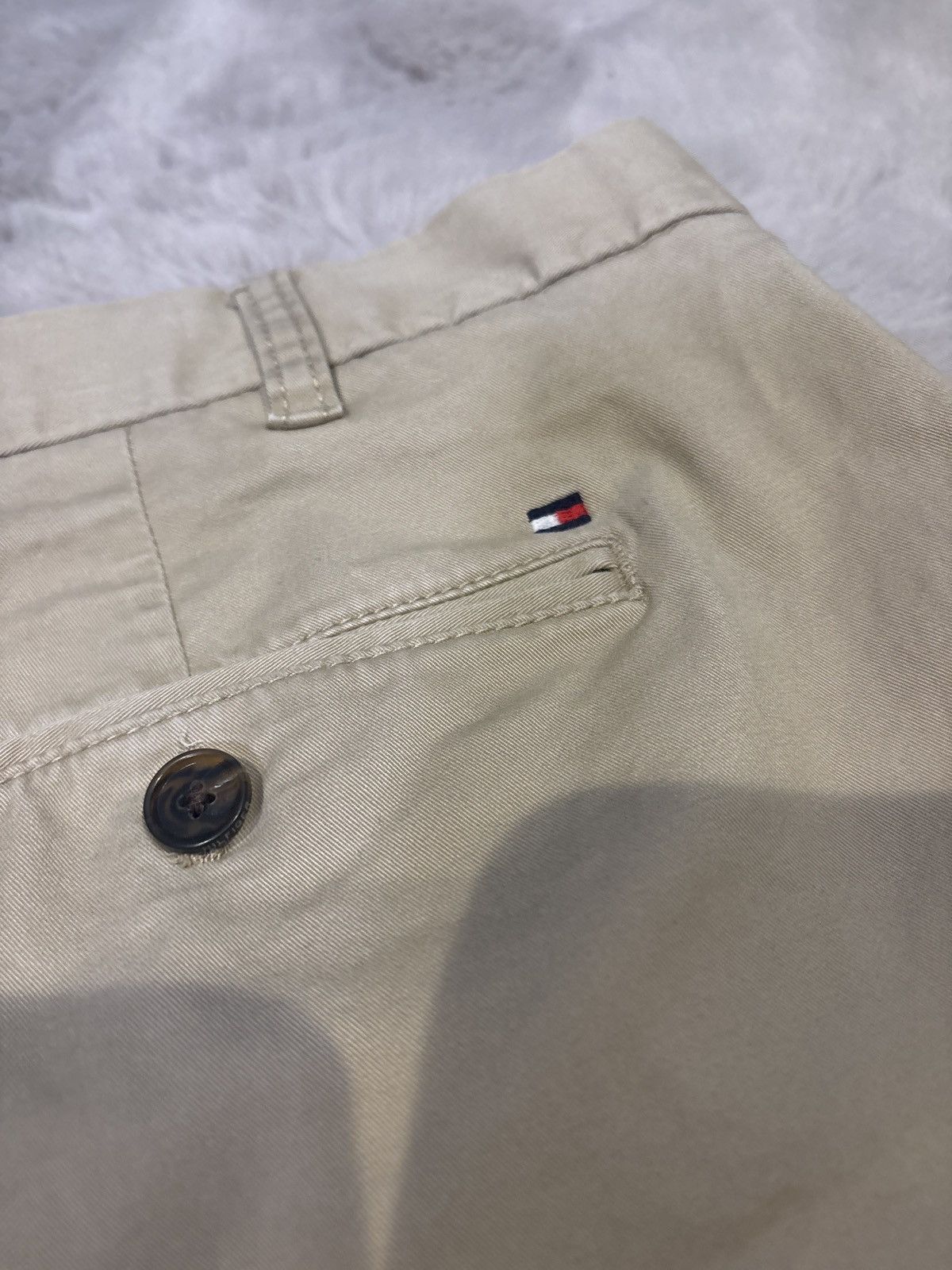 Tommy Hilfiger Tommy Hilfiger Men’s Khaki Chino Shorts Size 38 bin0031 Size US 38 / EU 54 - 4 Thumbnail