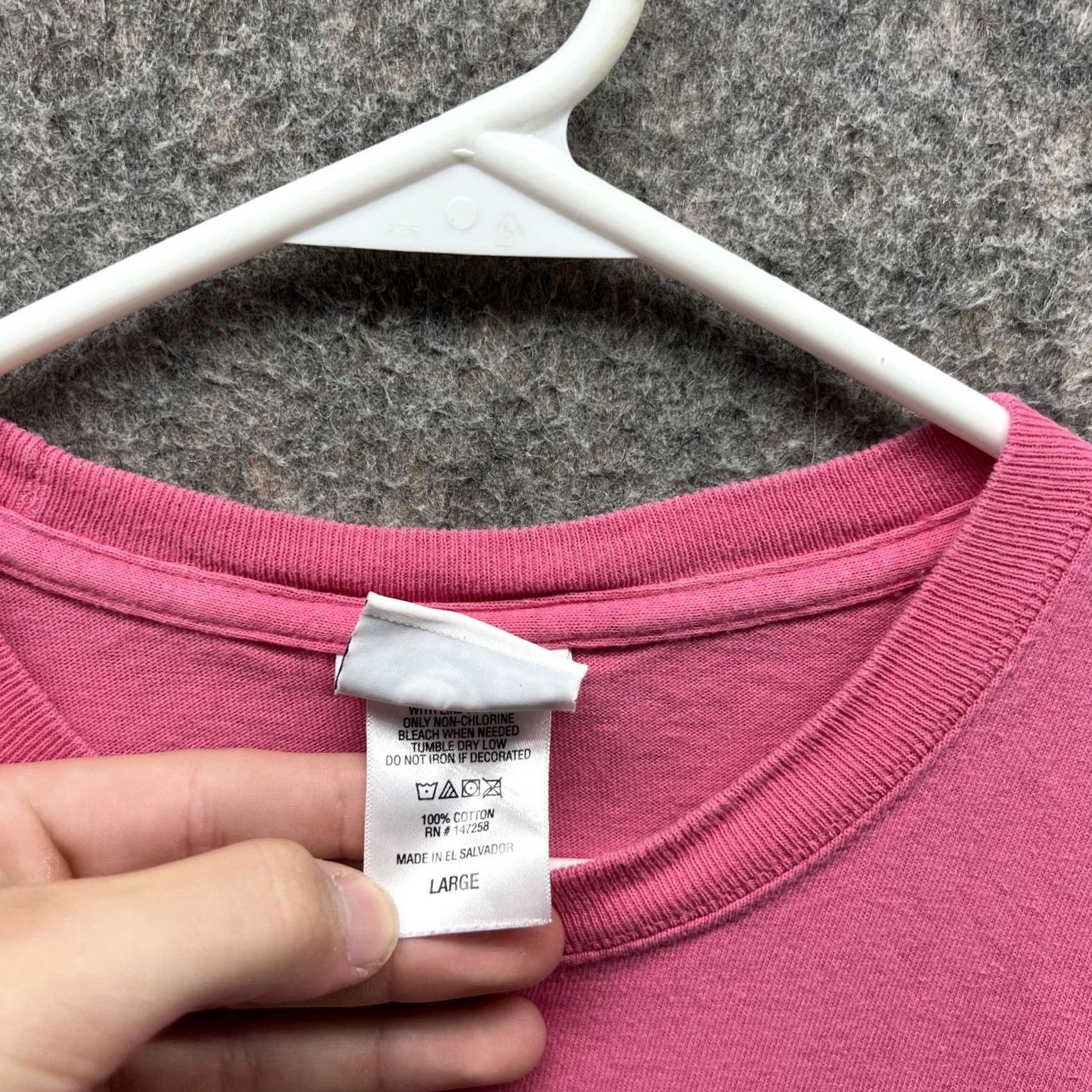Pinko Simply Southern Shirt Men Large Pink White Casual Tee Crewneck Long Sleeve Shirt Mens Pink White Regular Century Size US L / EU 52-54 / 3 - 7 Thumbnail